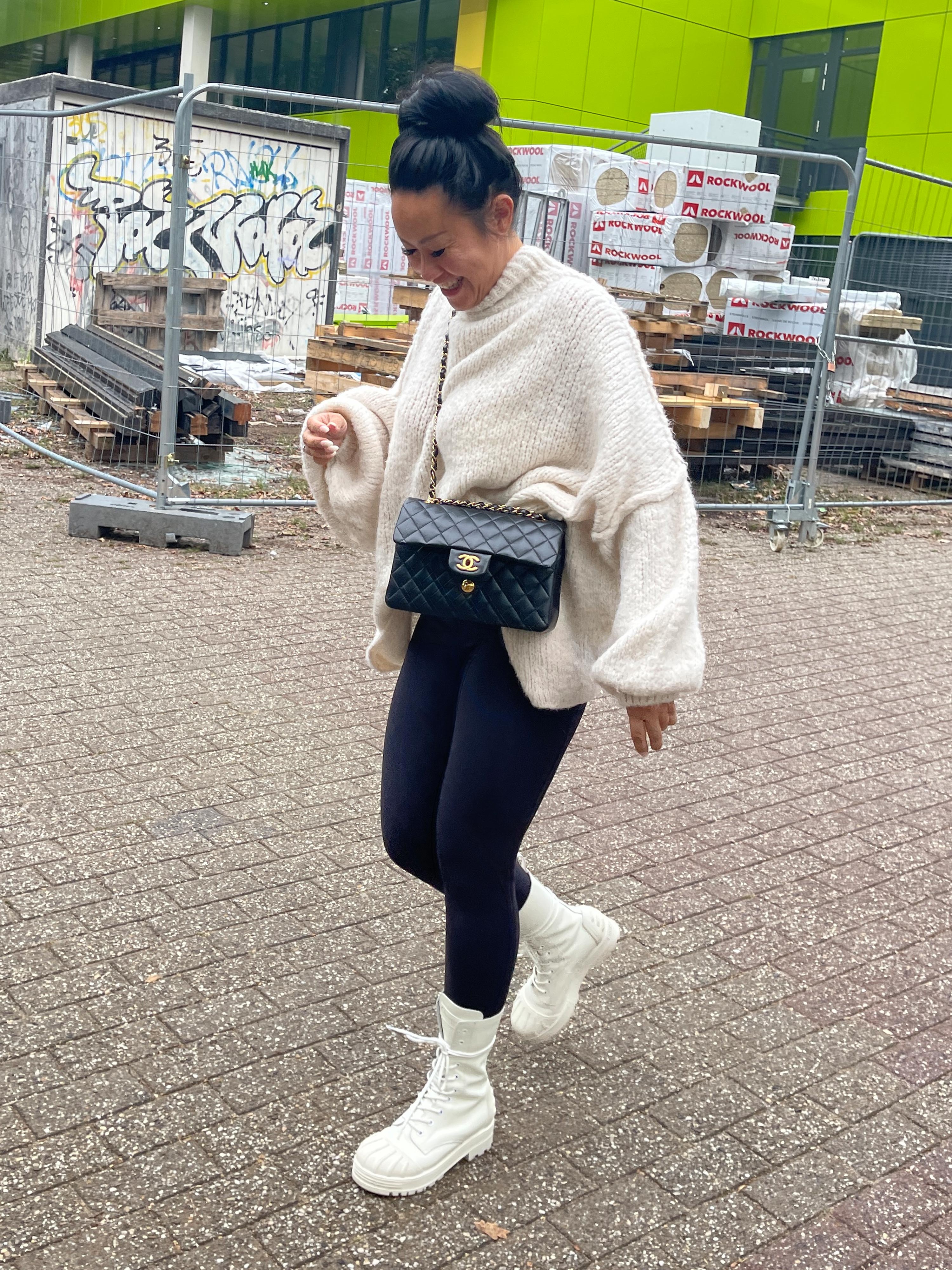 Oversize Strickpullover mit Stehkragen FLAUSCHI - REGULAR - Creme Oversize Strickpullover mit Stehkragen FLAUSCHI - REGULAR - Creme