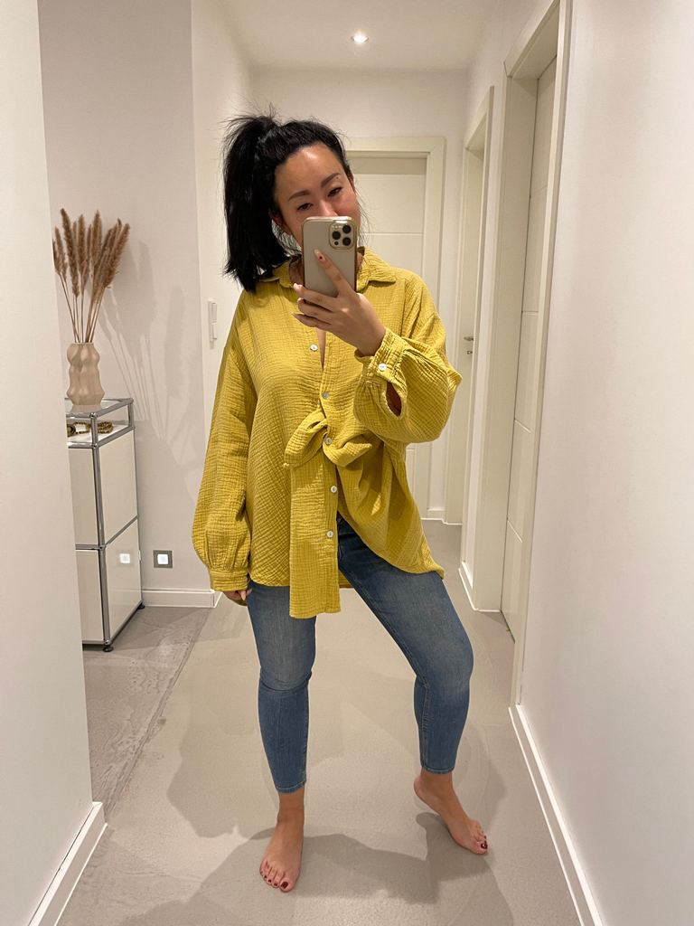 LL-00427-Curry-2 Musselin Midi Oversize Bluse - Curry