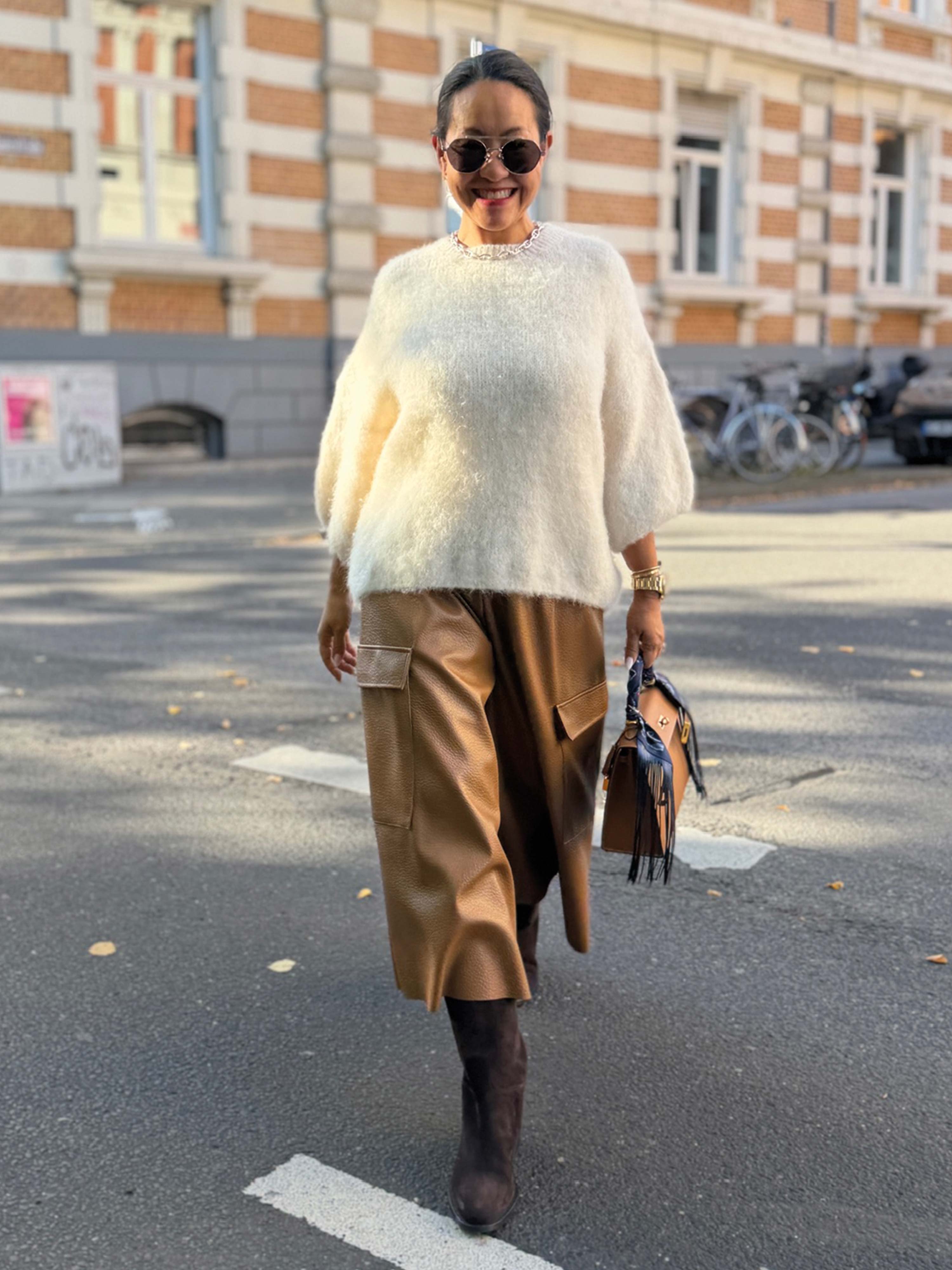 Kunstleder Bermuda Shorts - Camel
