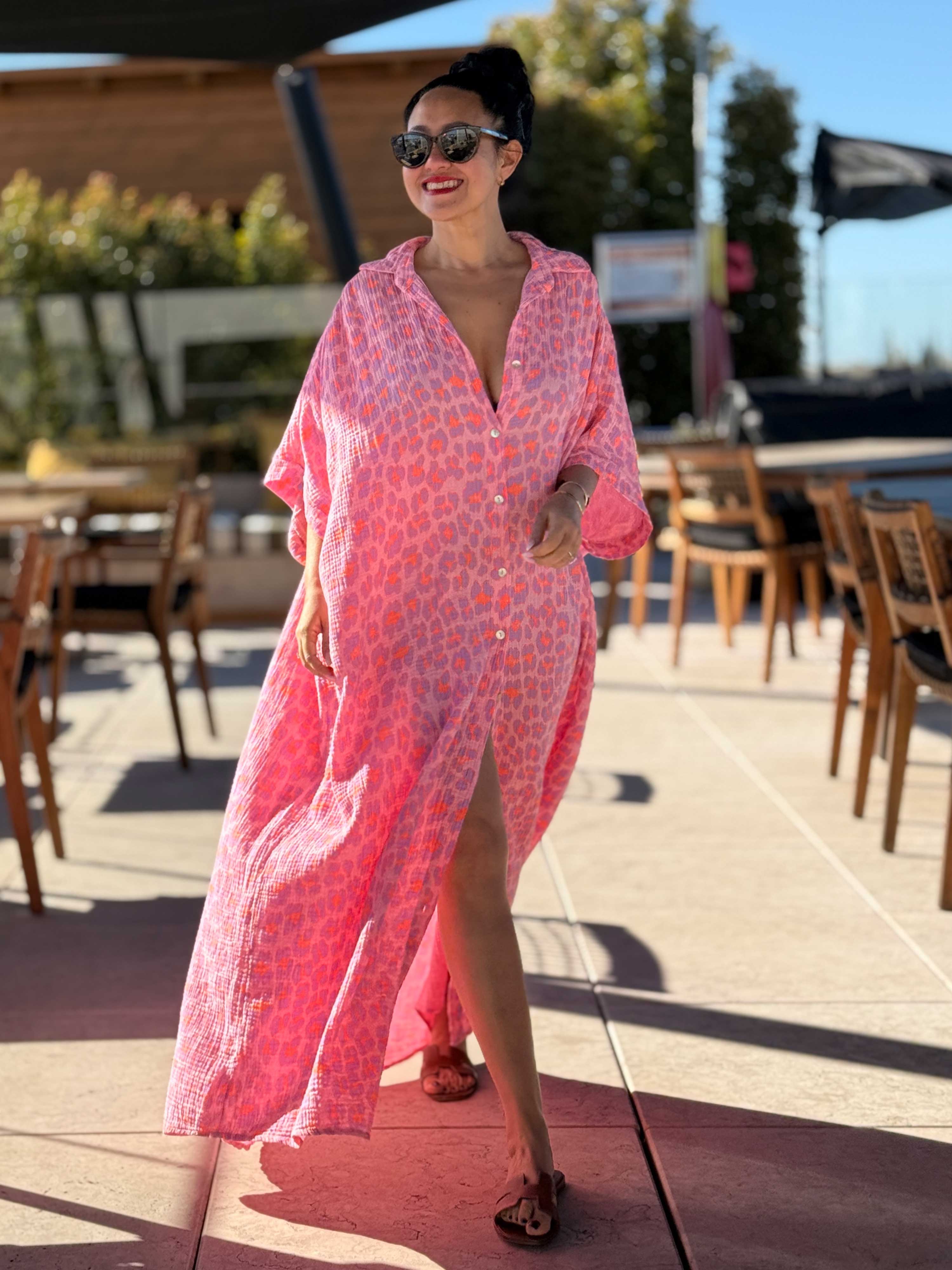 Musselin Oversize Kurzarm Blusenkleid - CAPRI - Leo Candy Musselin Oversize Kurzarm Blusenkleid - CAPRI - Leo Candy
