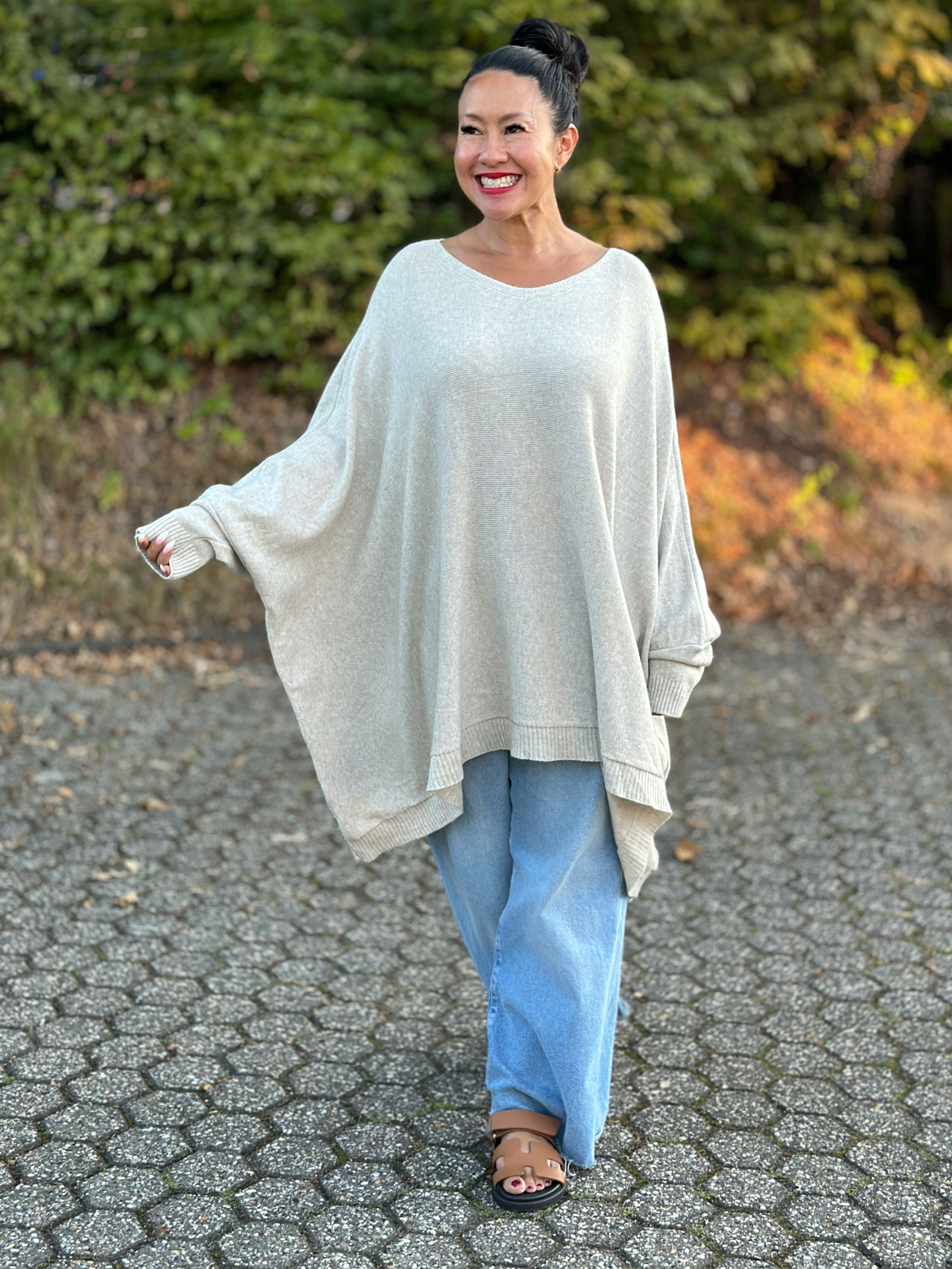 Oversize Viskose Pullover TALL - Oatmeal Oversize Viskose Pullover TALL - Oatmeal