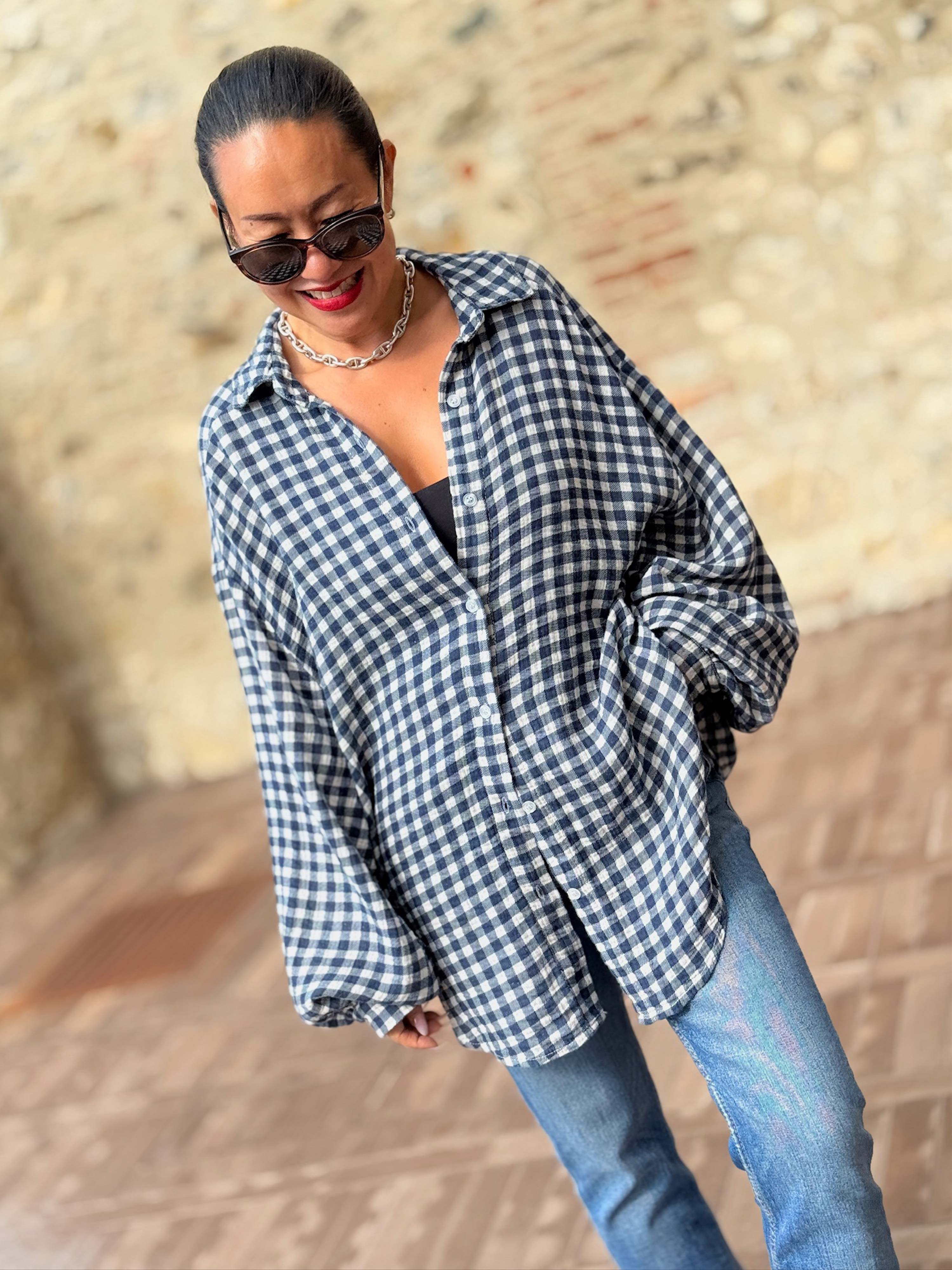 Musselin Midi Oversize Bluse - KARO Blau