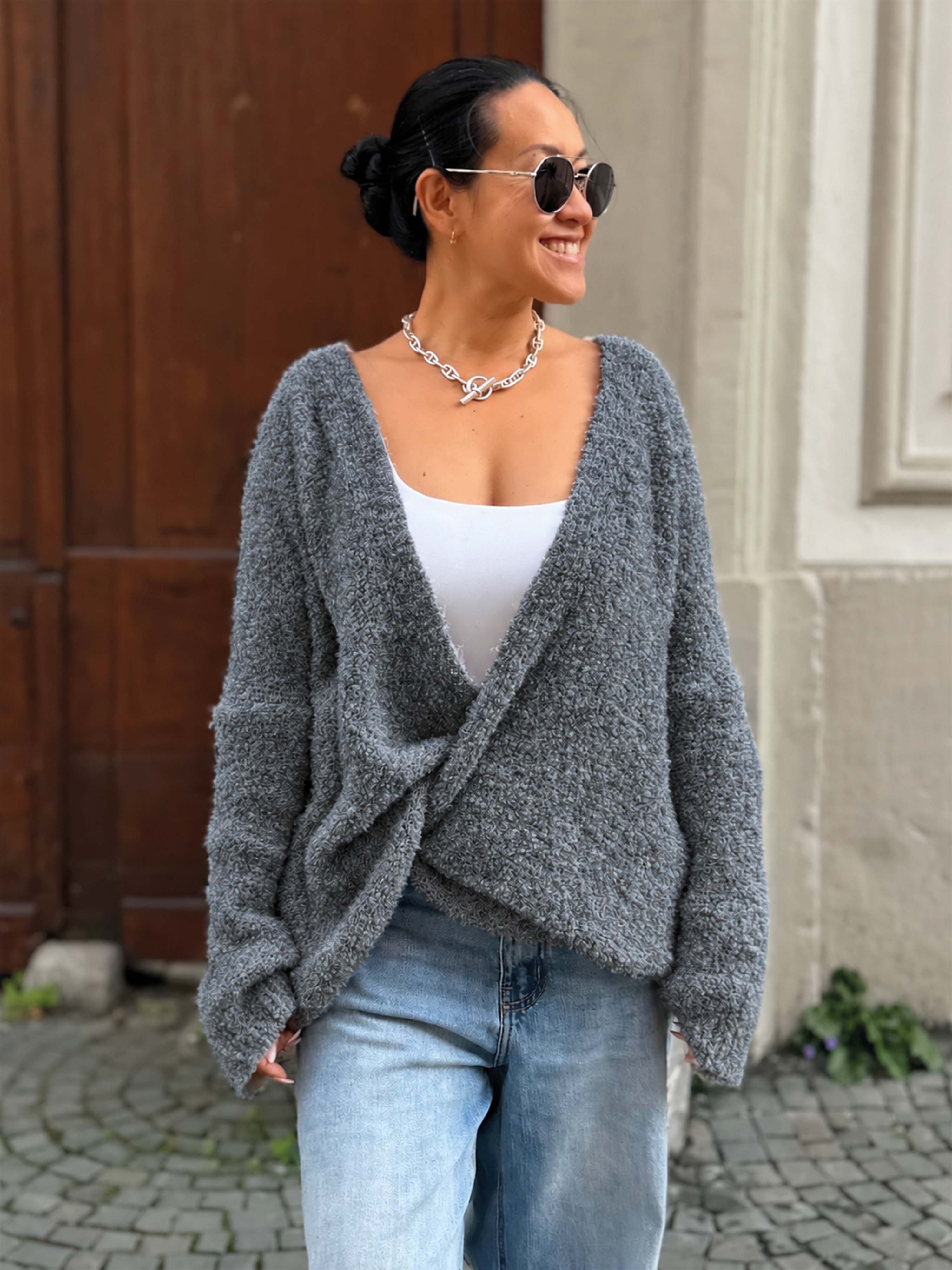 Oversize Bouclé Cardigan - Grau