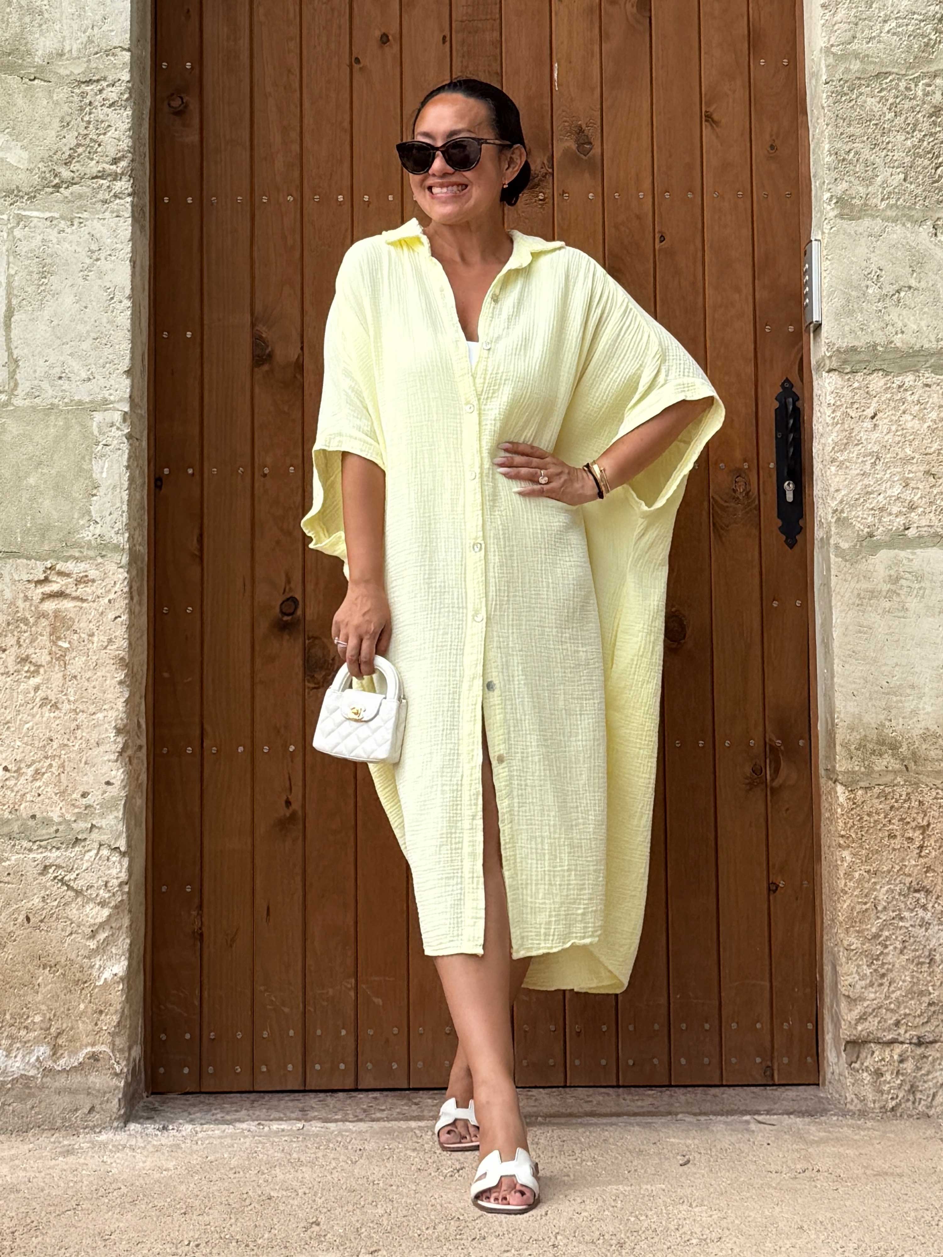 Musselin Oversize Kurzarm Blusenkleid - LANA - Butter Yellow Musselin Oversize Kurzarm Blusenkleid - LANA - Butter Yellow