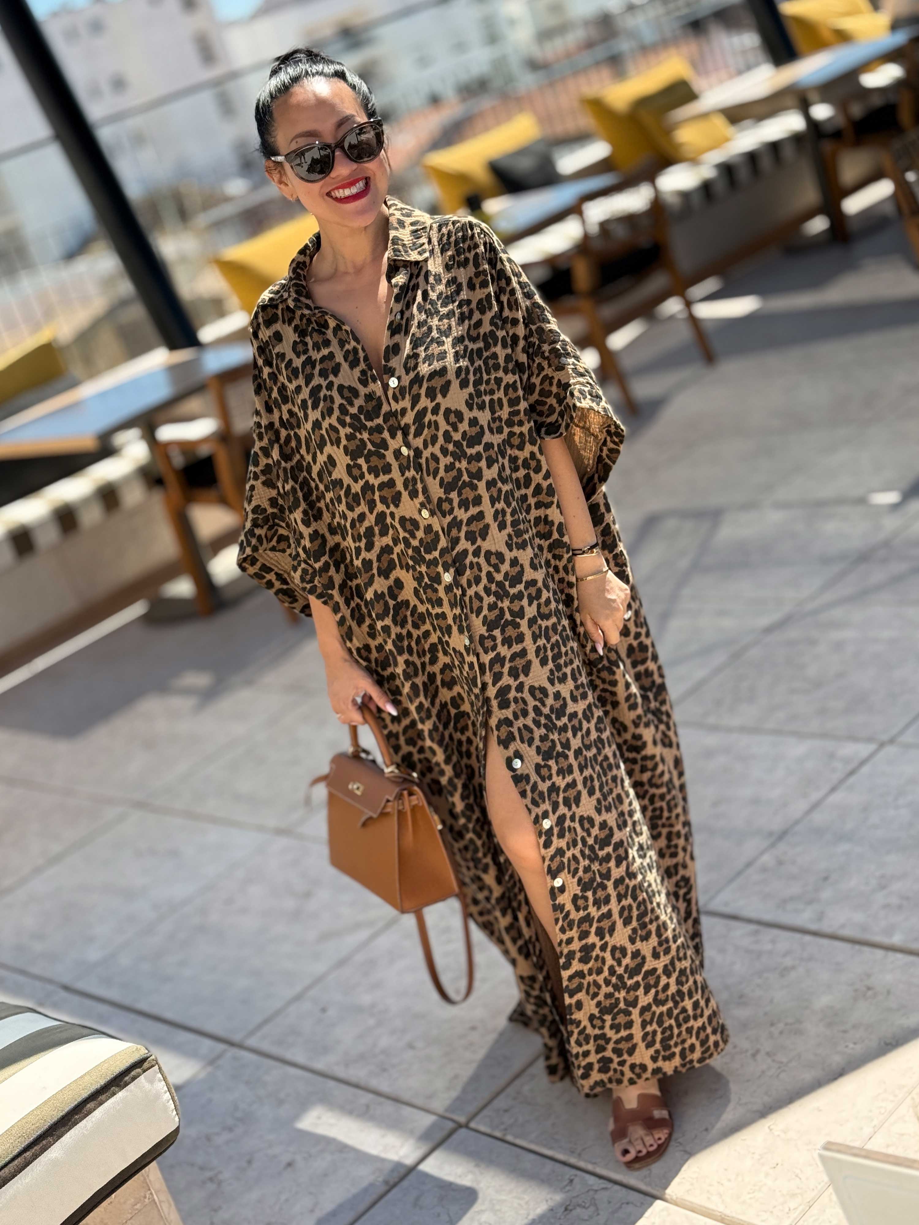 Musselin Oversize Kurzarm Blusenkleid - CAPRI - Leo Camel Musselin Oversize Kurzarm Blusenkleid - CAPRI - Leo Camel
