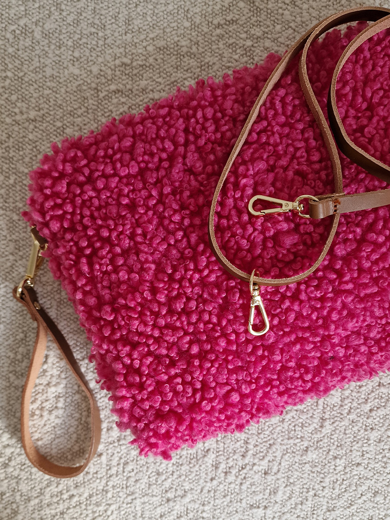 Teddy Crossbody Bag - Pink