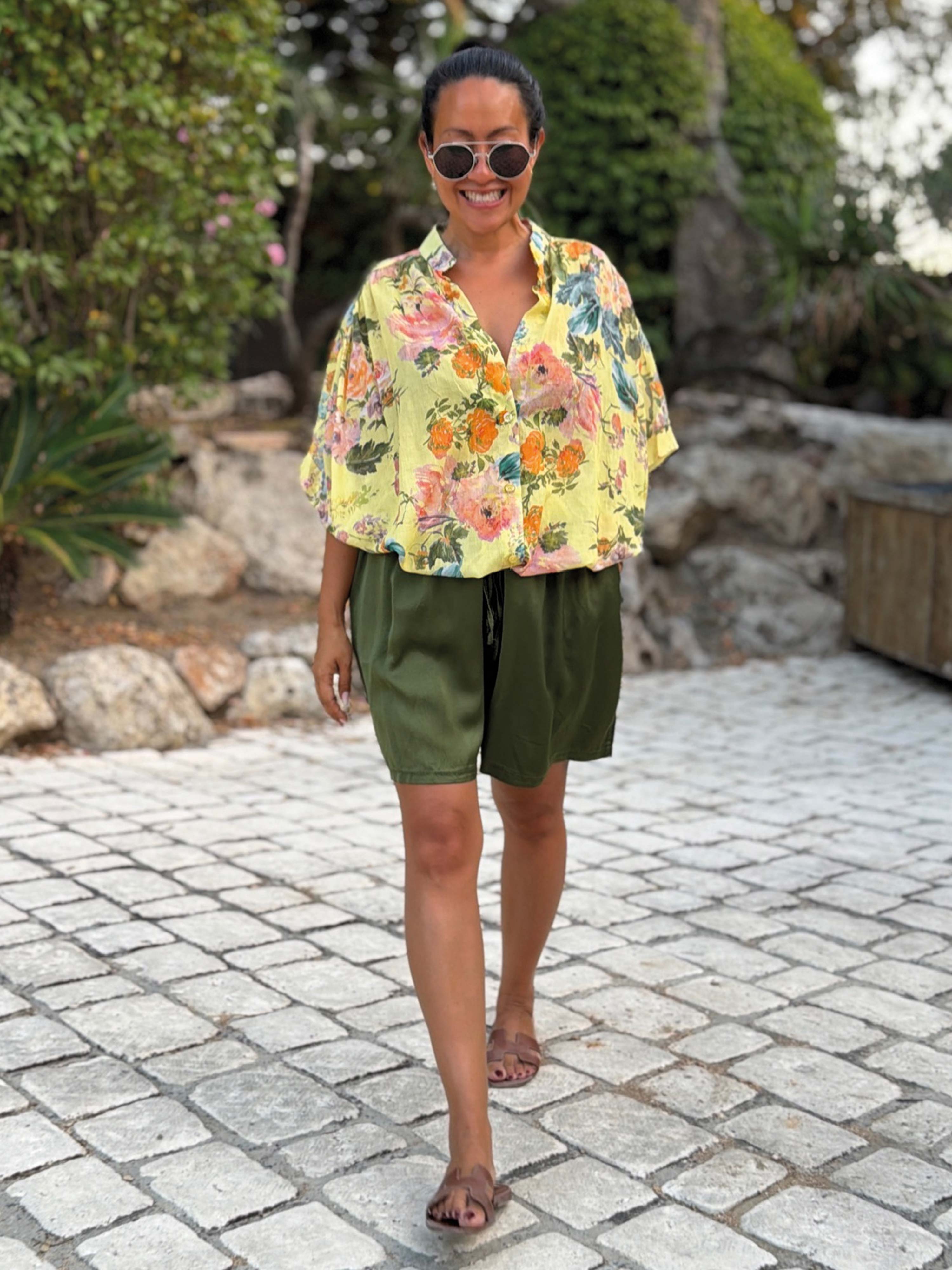 Viskose Bermuda Shorts - ELEGANCE - Olive