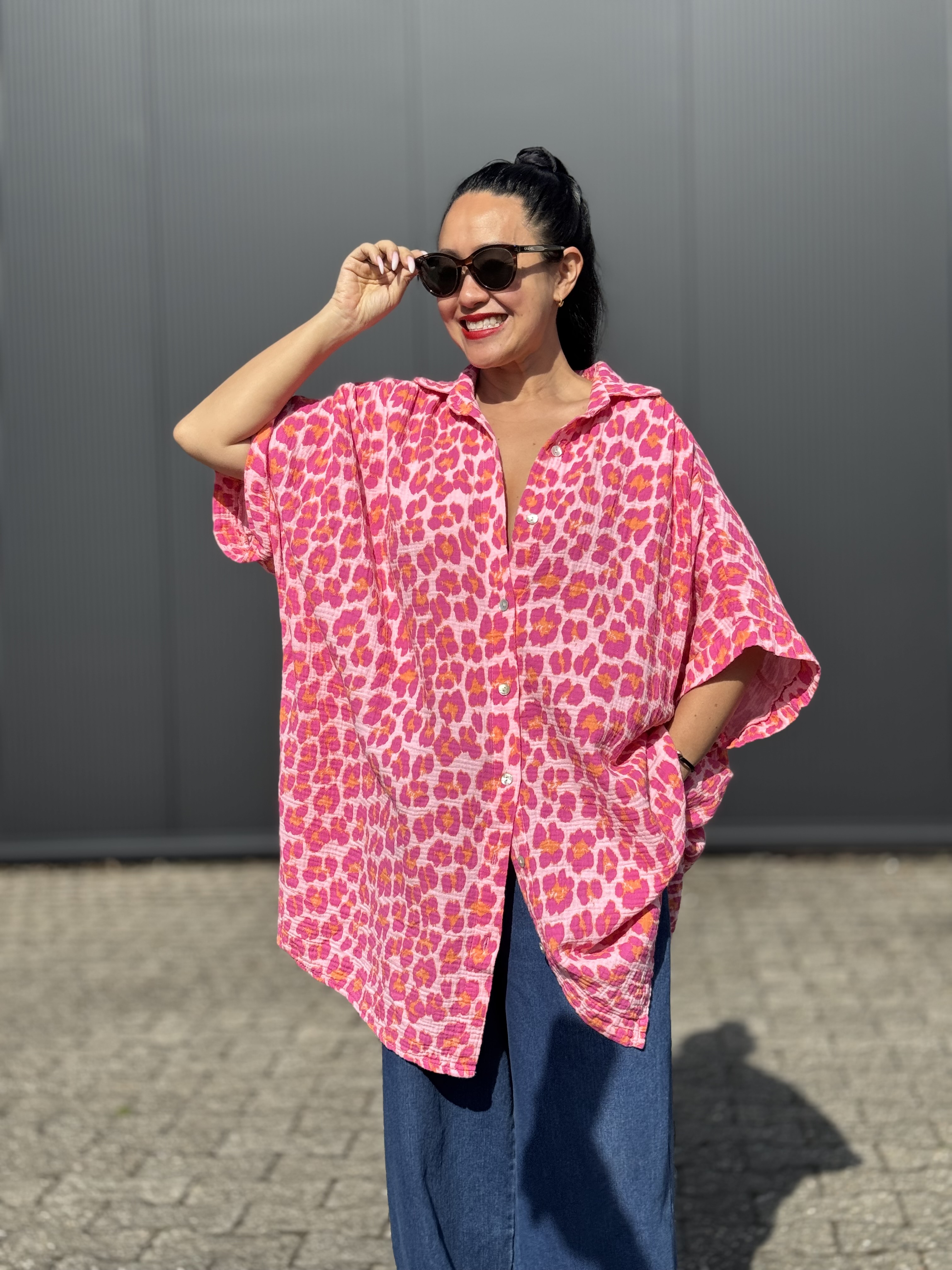 Musselin Oversize Kurzarm Bluse Long - LEOPARD - Juicy Musselin Oversize Kurzarm Bluse Long - LEOPARD - Juicy