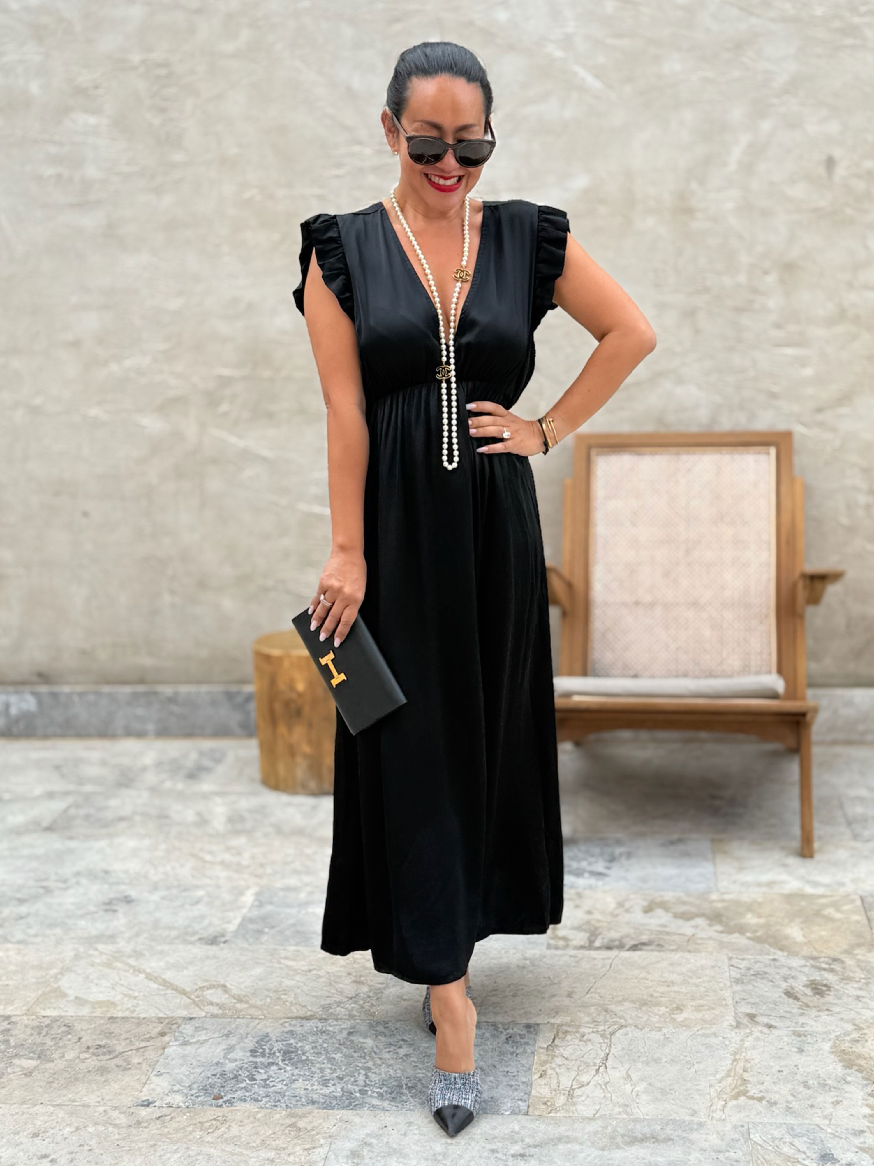 LIMITED Viskose Kleid mit Seidenanteil - Schwarz LIMITED Viskose Kleid mit Seidenanteil - Schwarz