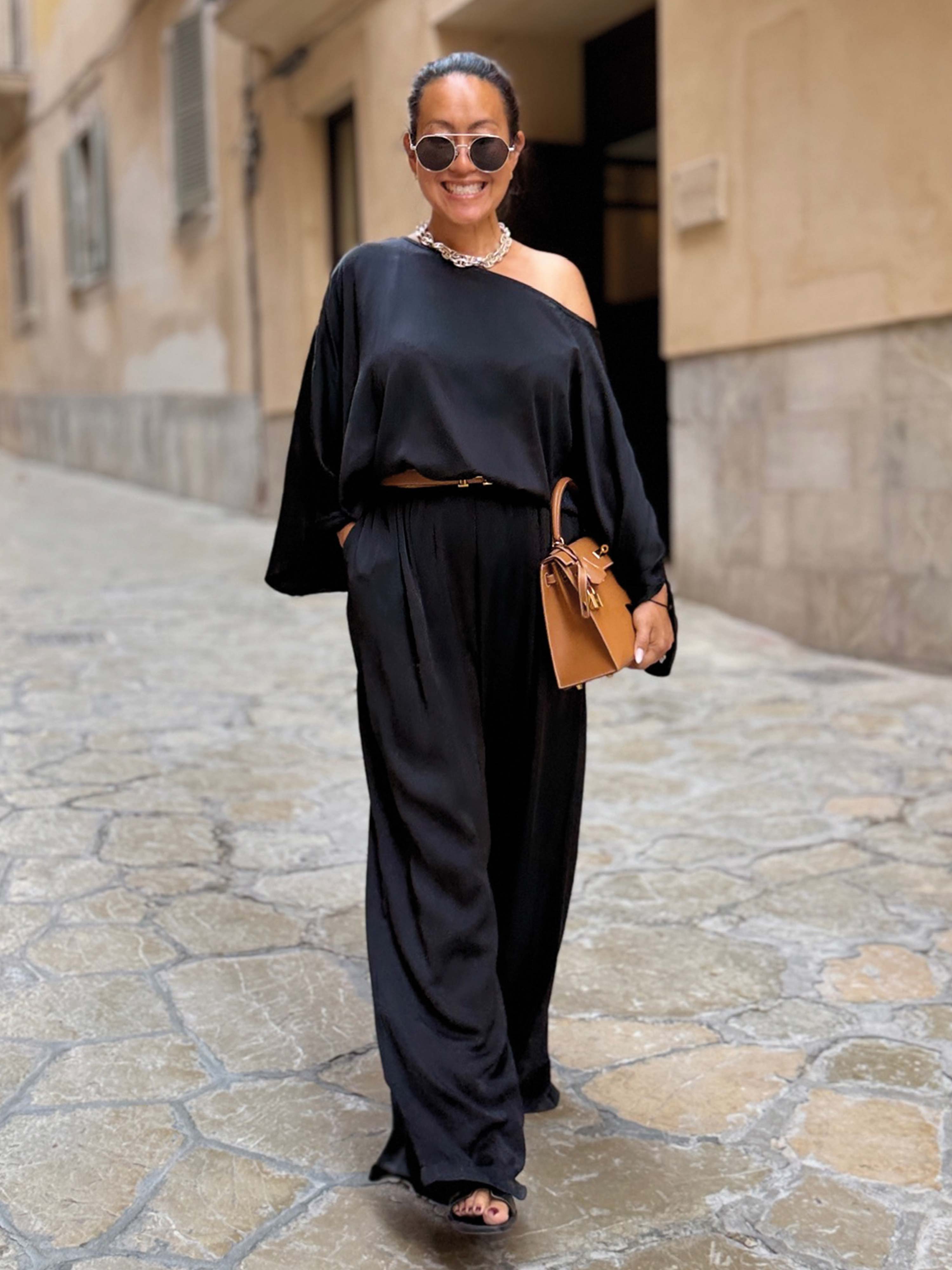 Oversize Viskose Poncho - ELEGANCE - Schwarz