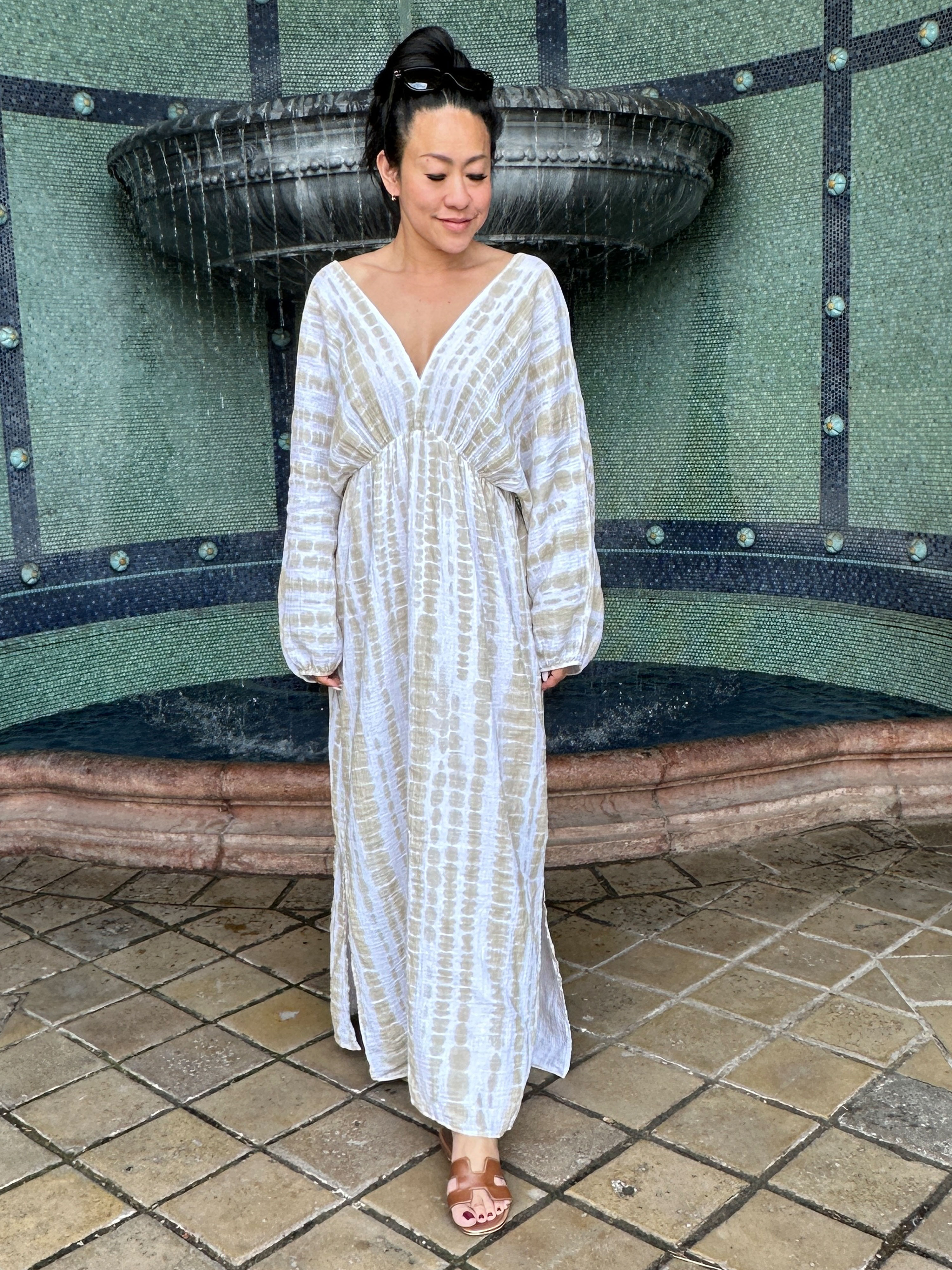 Musselin Maxikleid mit V-Ausschnitt - SOULFUL - KROKO Weiss/Beige