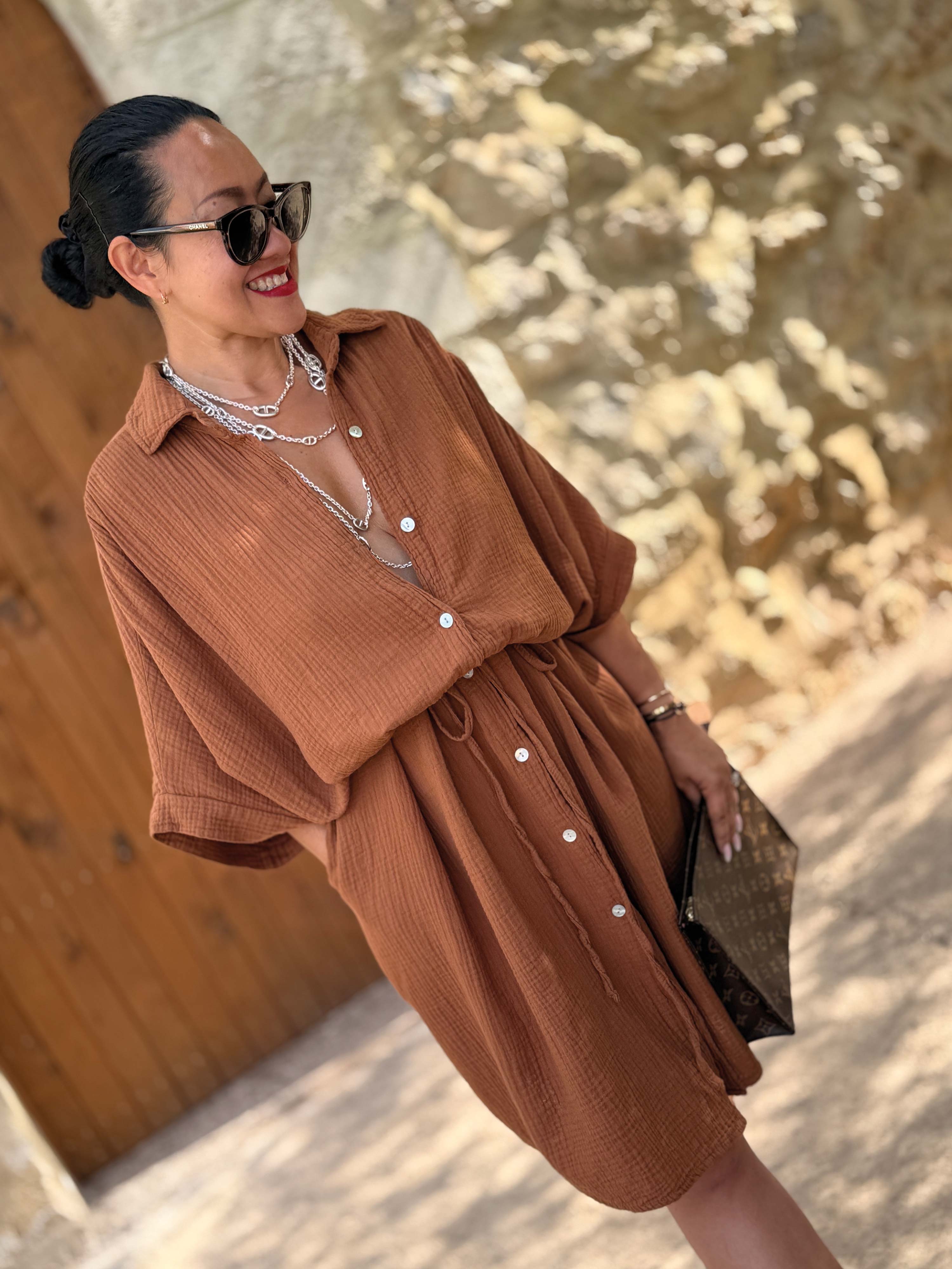 Musselin Oversize Kleid mit Taschen - LANA - Cinnamon Musselin Oversize Kleid mit Taschen - LANA - Cinnamon