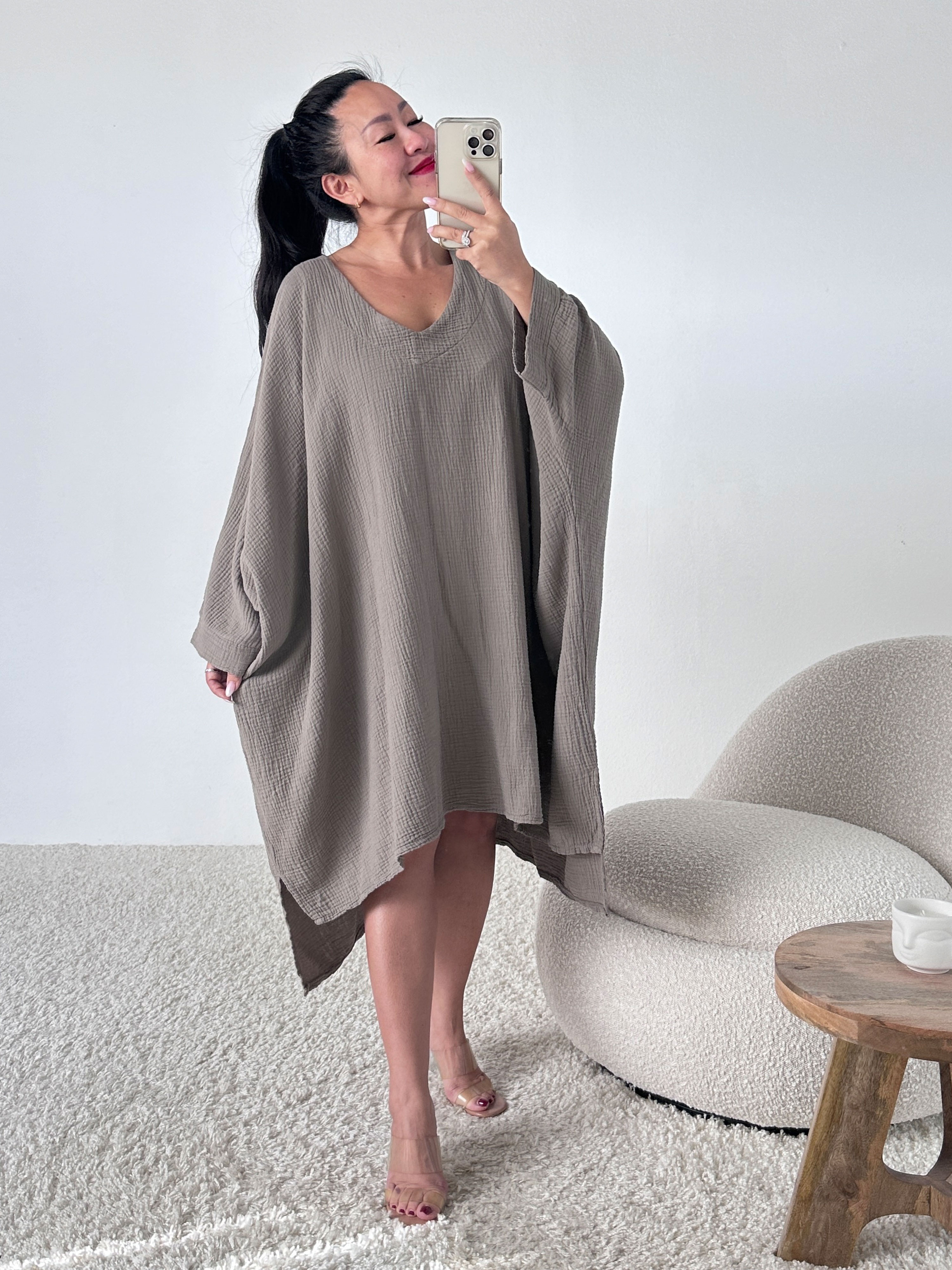 Musselin Blusenponcho - Taupe