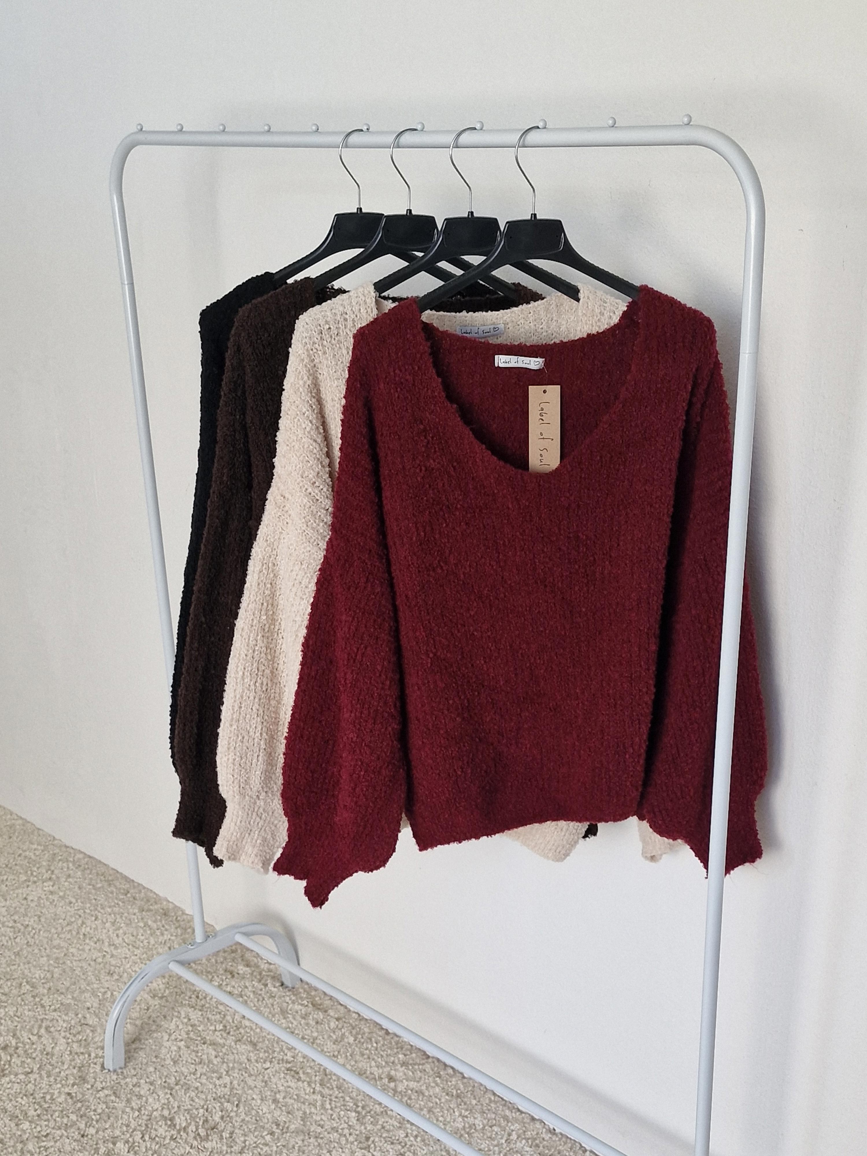 PREMIUM Bouclé Pullover mit V-Ausschnitt - Burgunder PREMIUM Bouclé Pullover mit V-Ausschnitt - Burgunder