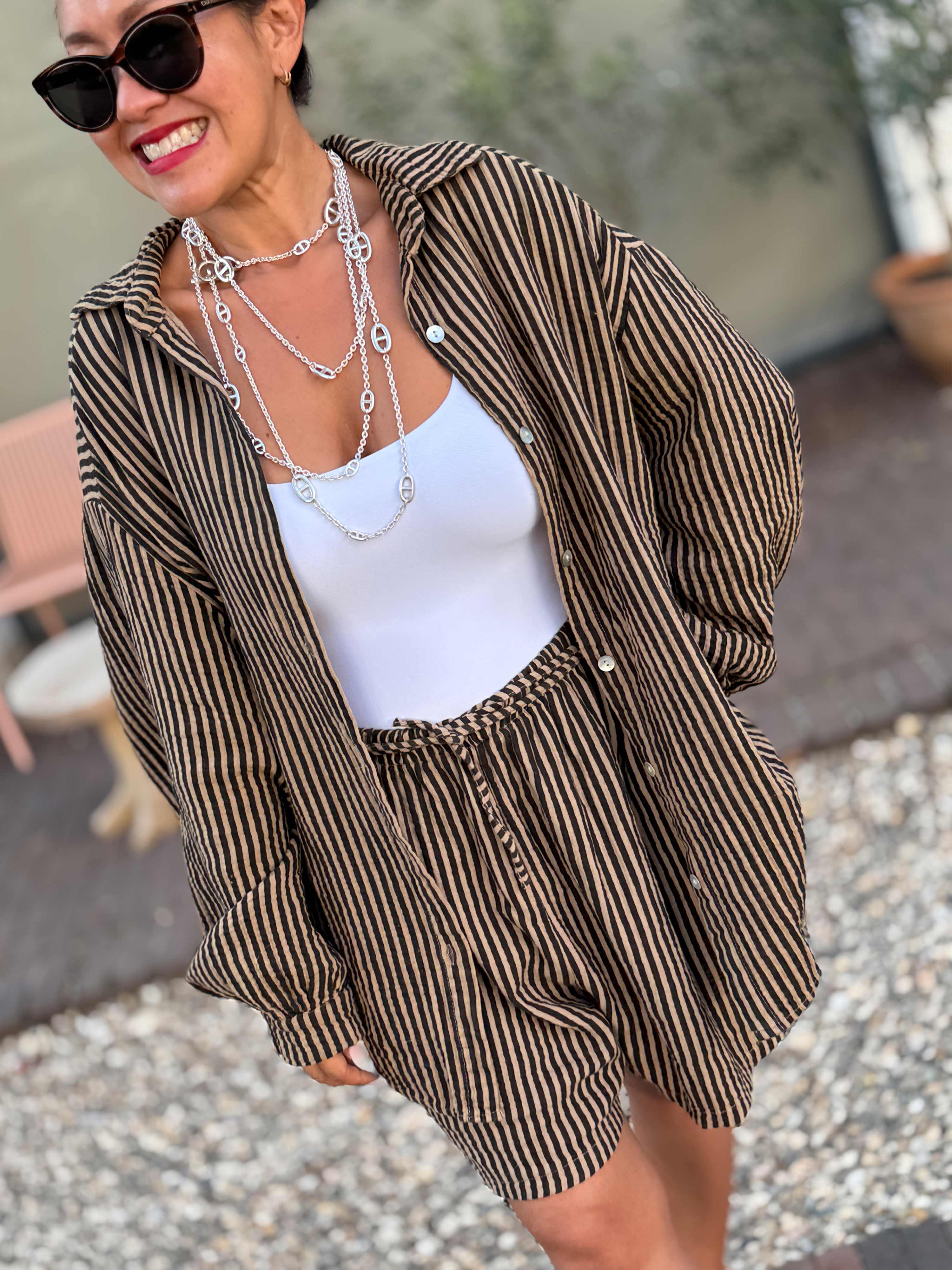 Musselin Midi Oversize Bluse - STRIPES - Camel/Schwarz Musselin Midi Oversize Bluse - STRIPES - Camel/Schwarz