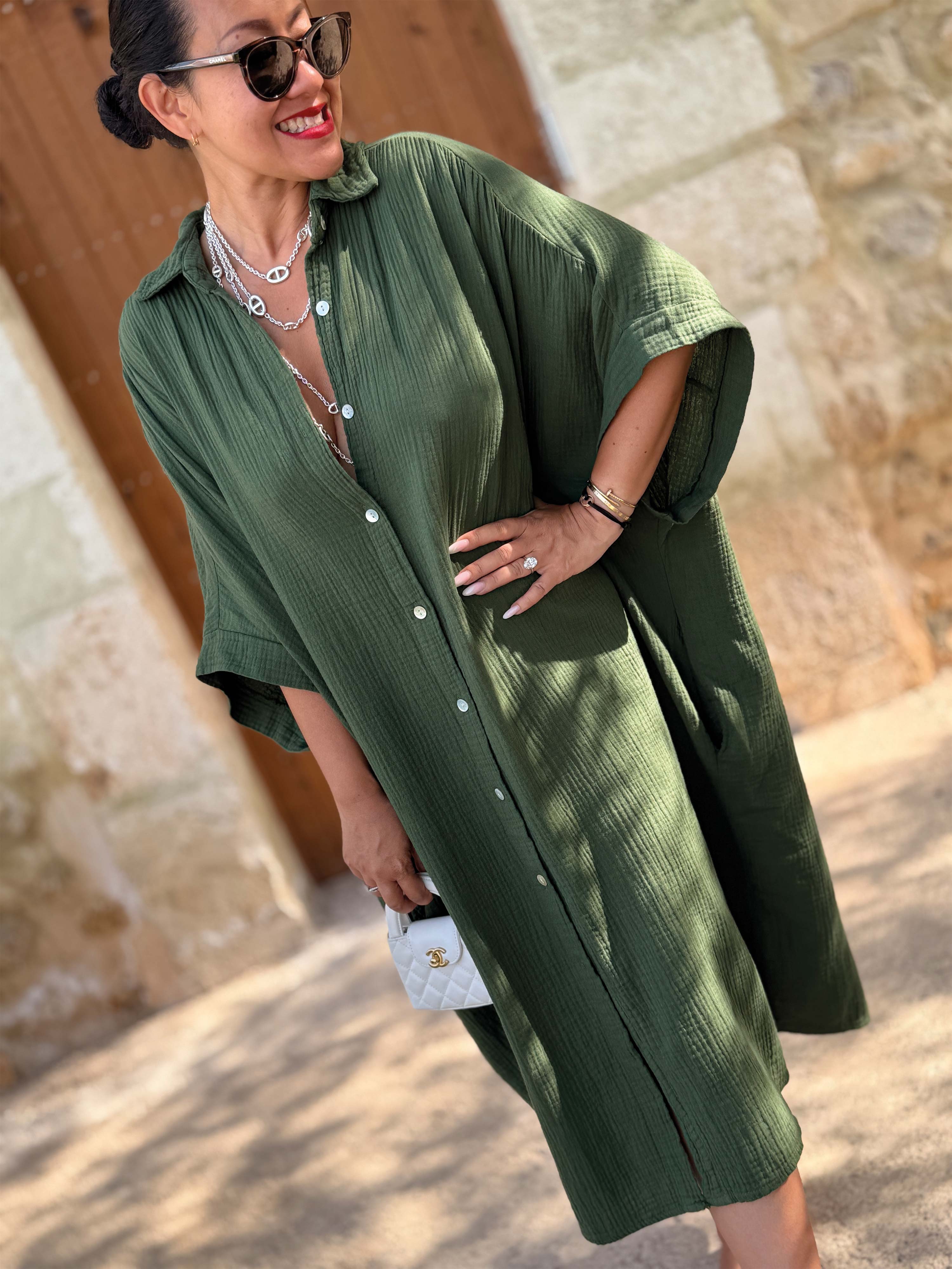 Musselin Oversize Kleid mit Taschen - LANA - Olive Musselin Oversize Kleid mit Taschen - LANA - Olive