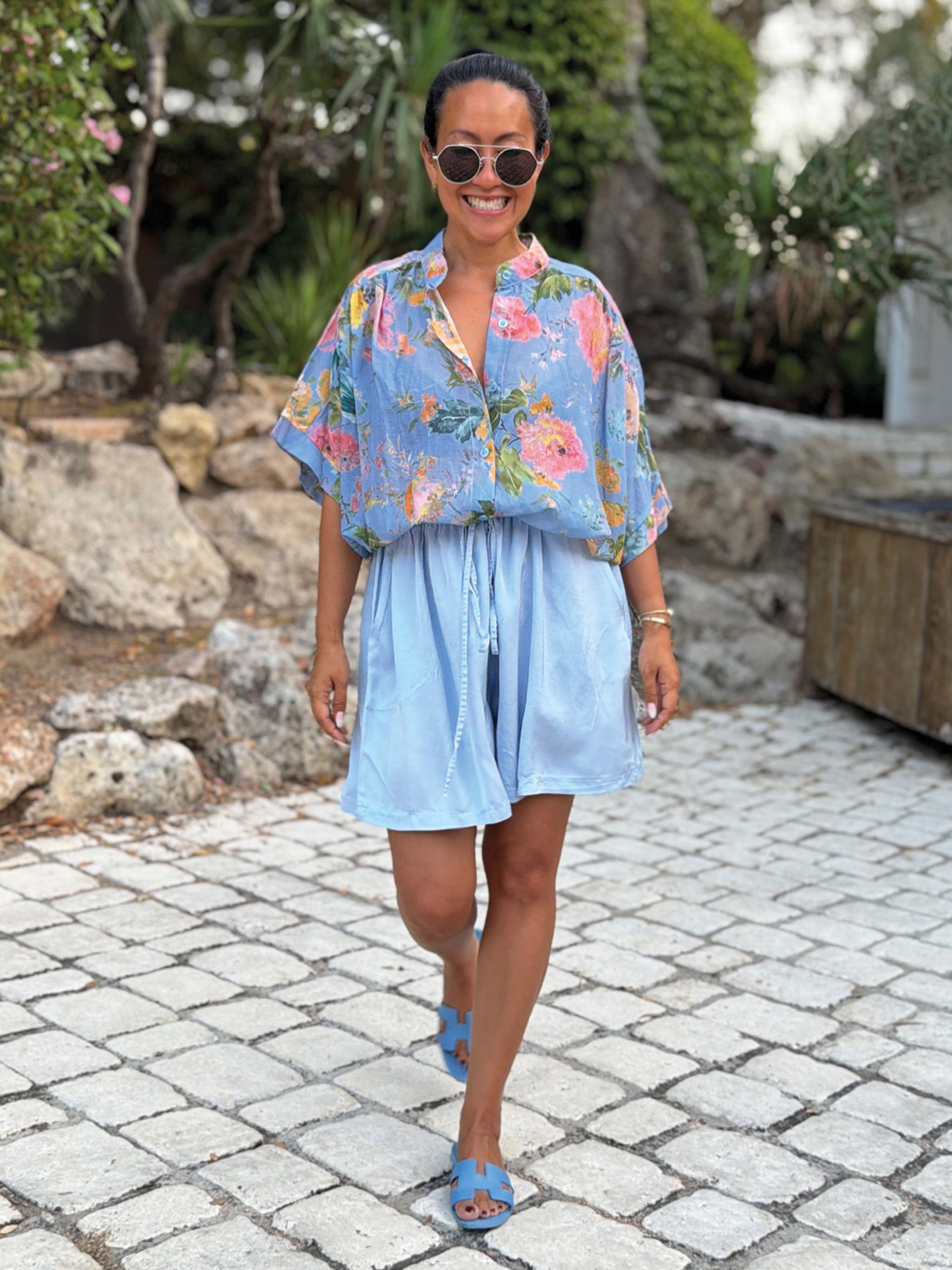 Cotton Oversize Kurzarm Bluse Midi - POETRY BLOOM - Sea Breeze