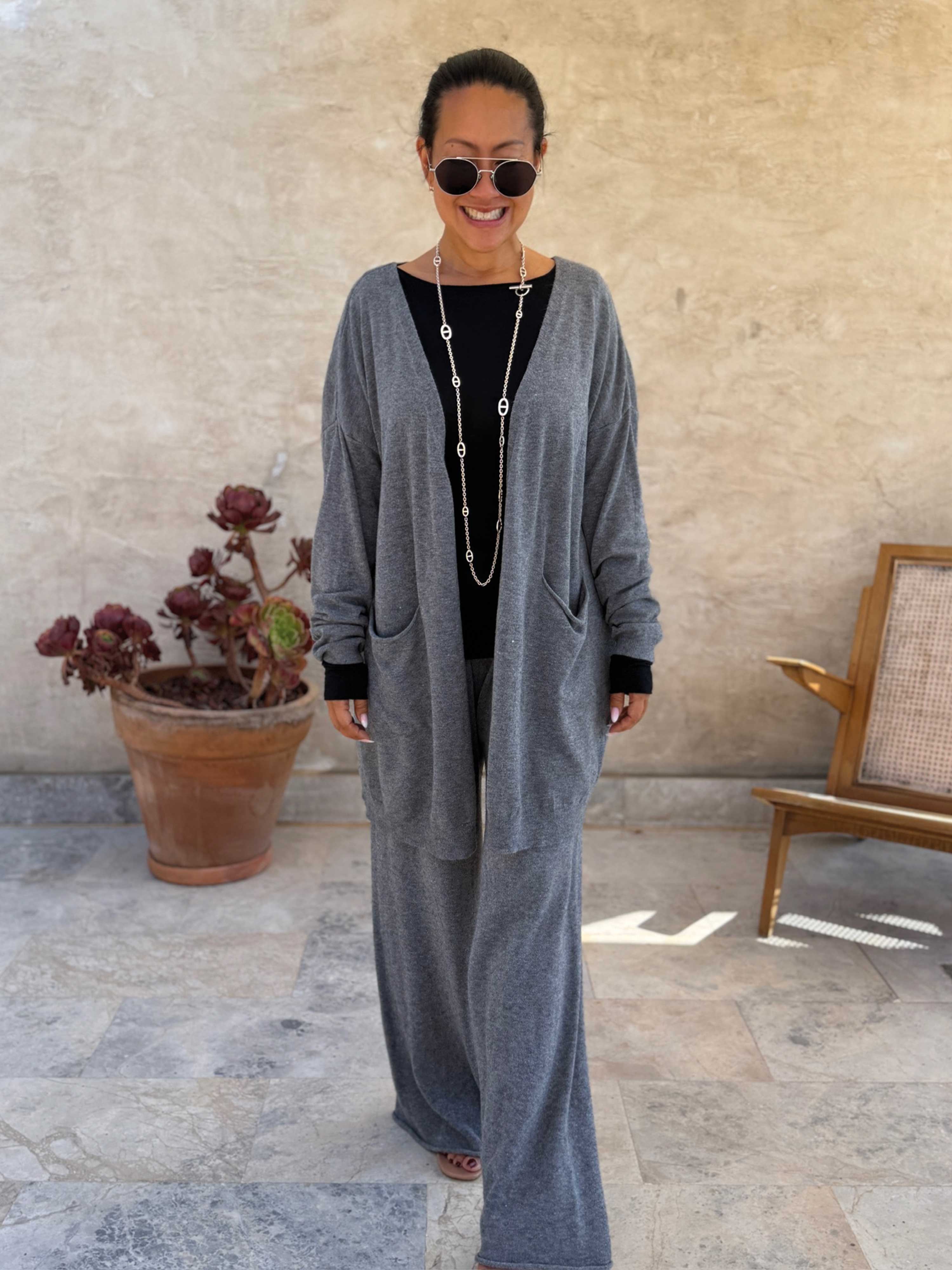 Leichte Oversize Viskose Strickjacke - MIDI - Anthrazit