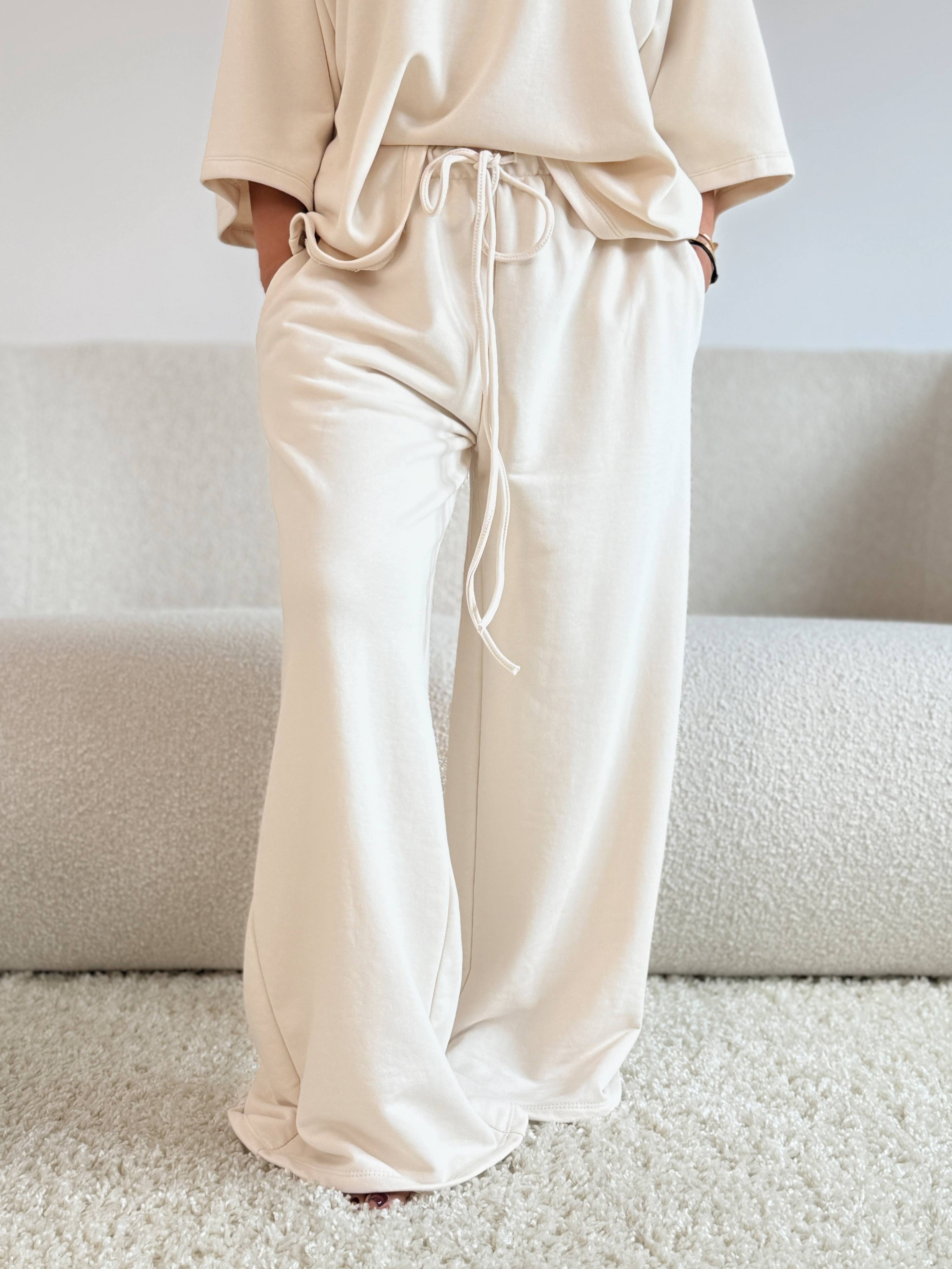 Basic Oversize Palazzo Hose - CURVY - Vanille