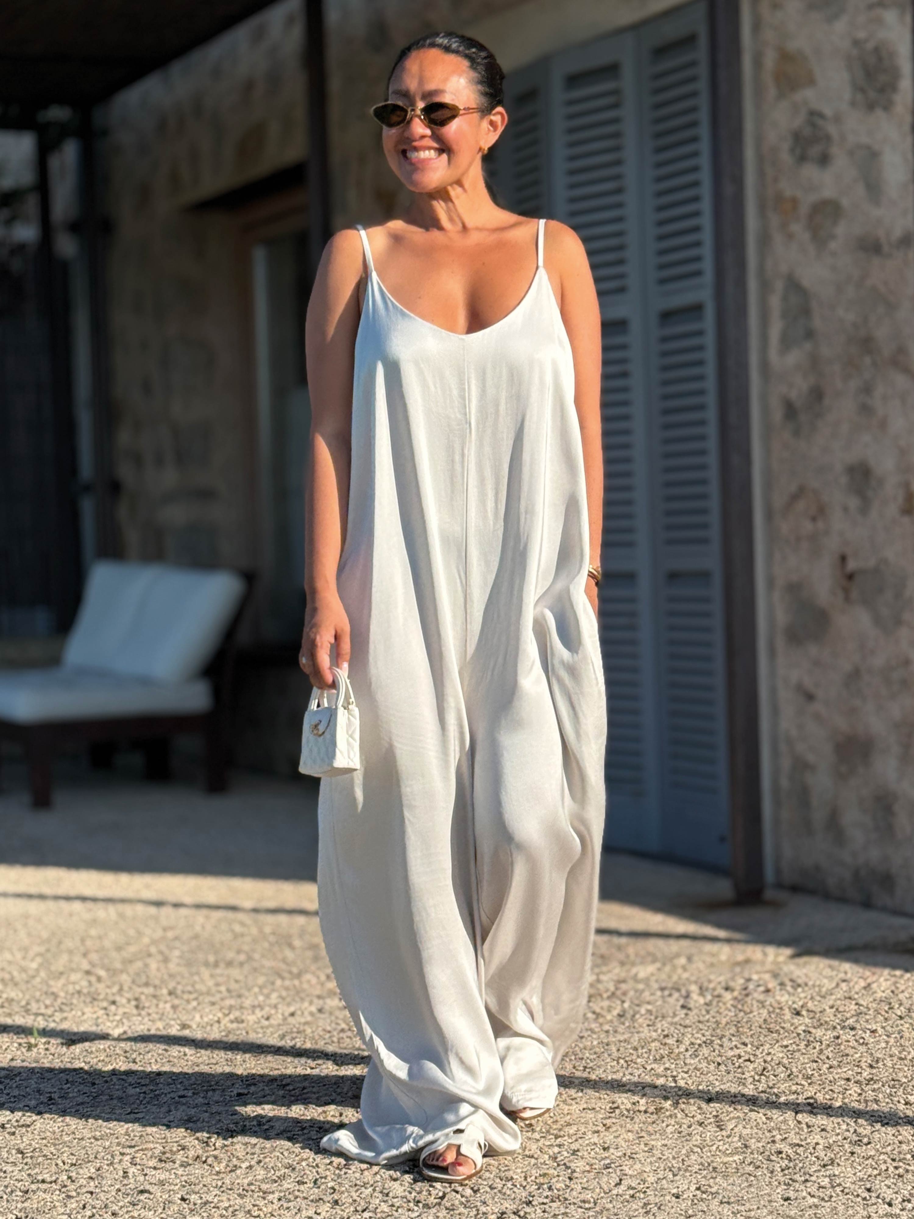 Viskose Jumpsuit mit Träger - Beige Viskose Jumpsuit mit Träger - Beige