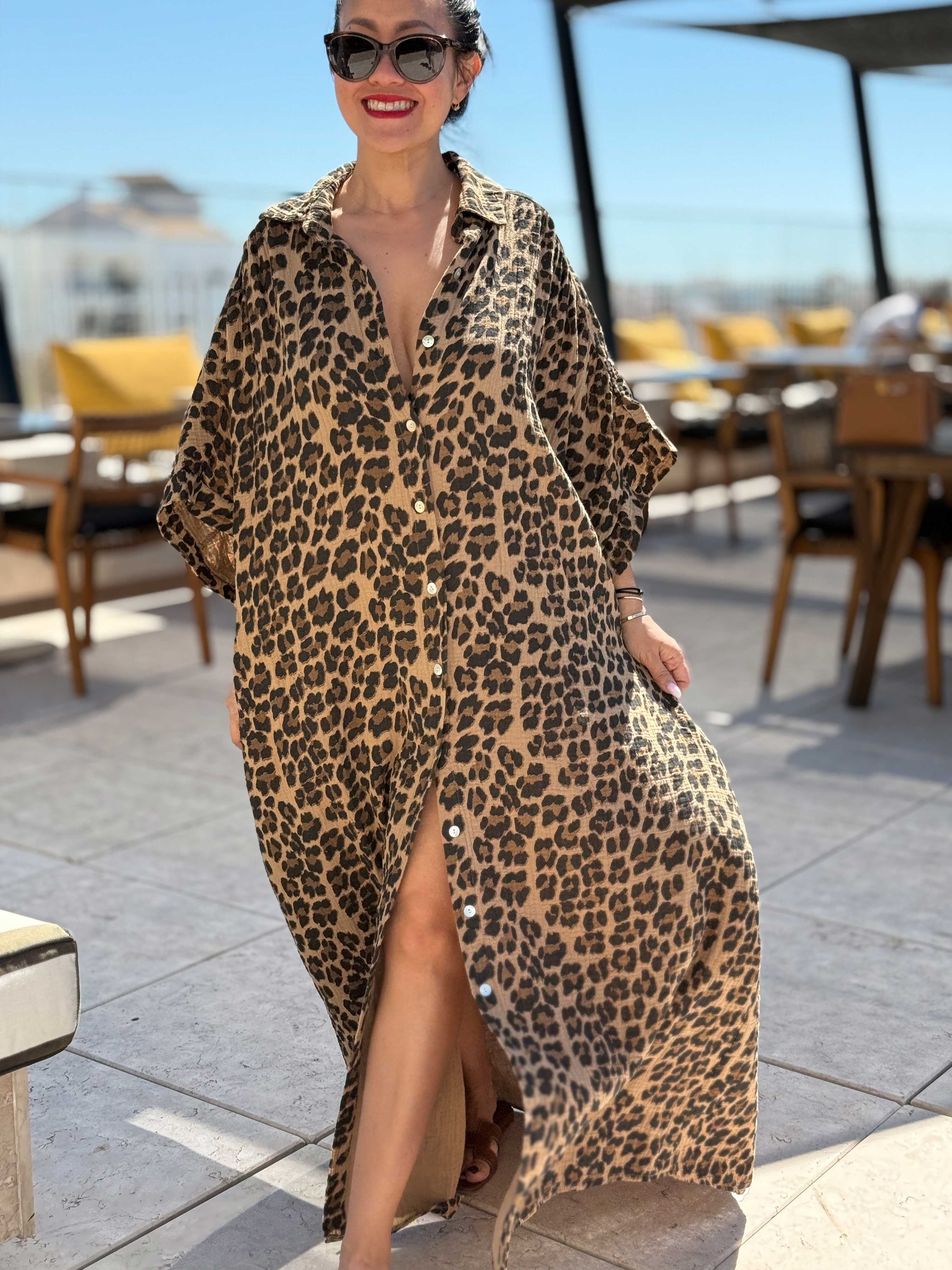 Musselin Oversize Kurzarm Blusenkleid - CAPRI - Leo Camel Musselin Oversize Kurzarm Blusenkleid - CAPRI - Leo Camel