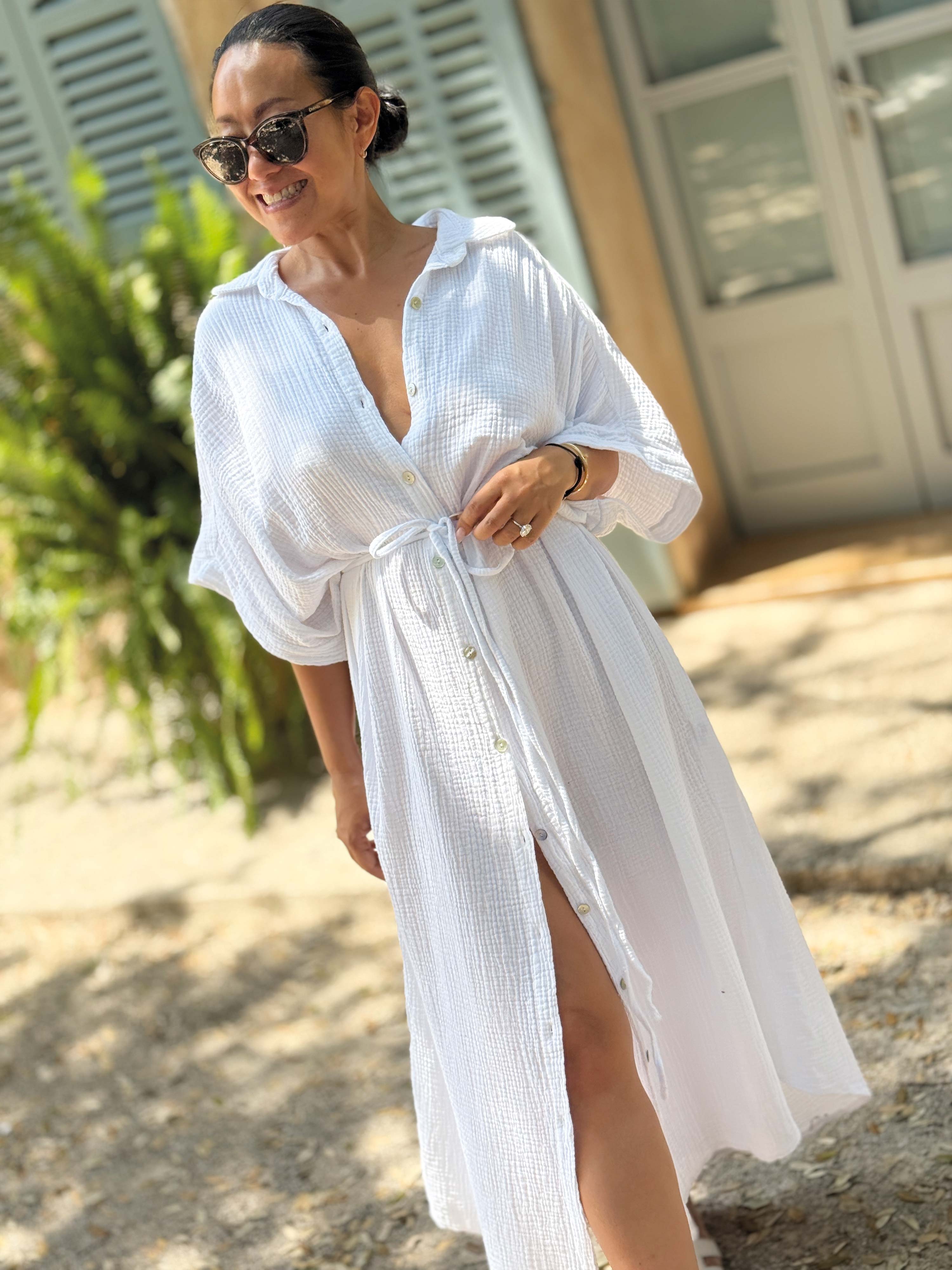 Musselin Oversize Kurzarm Blusenkleid - CAPRI - Weiss Musselin Oversize Kurzarm Blusenkleid - CAPRI - Weiss
