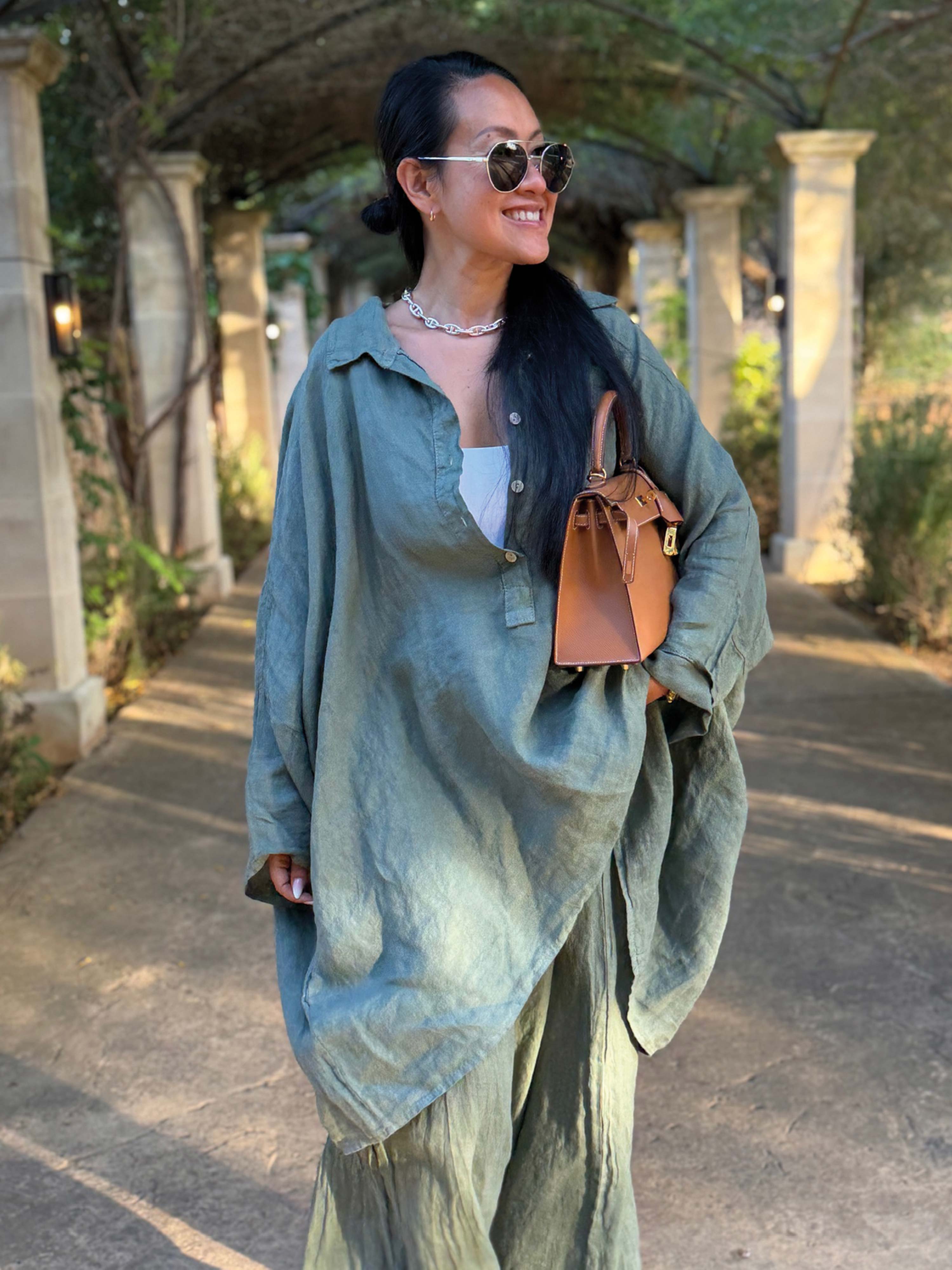 Leinen Oversize Bluse mit Seitentaschen - Olive