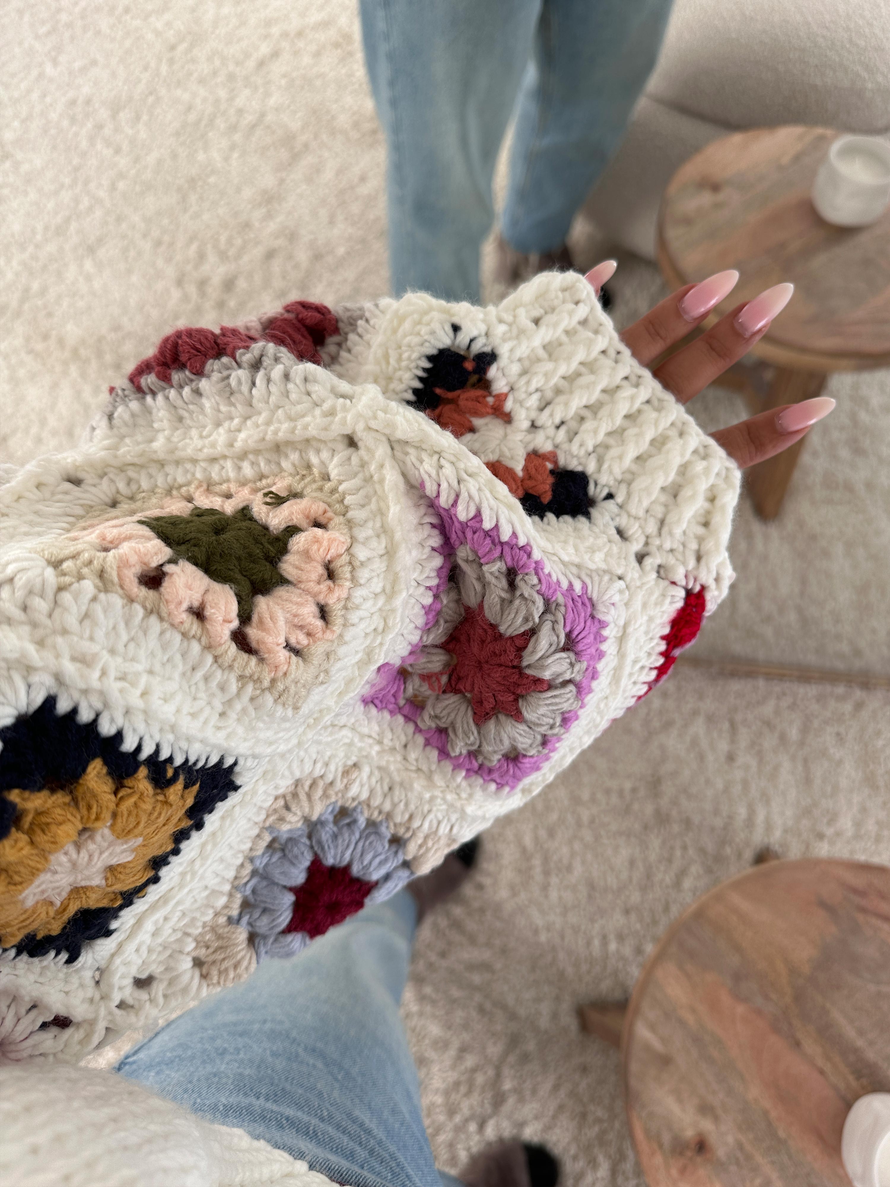 LIMITED Grobstrick Cardigan - FLEUR - Creme LIMITED Grobstrick Cardigan - FLEUR - Creme