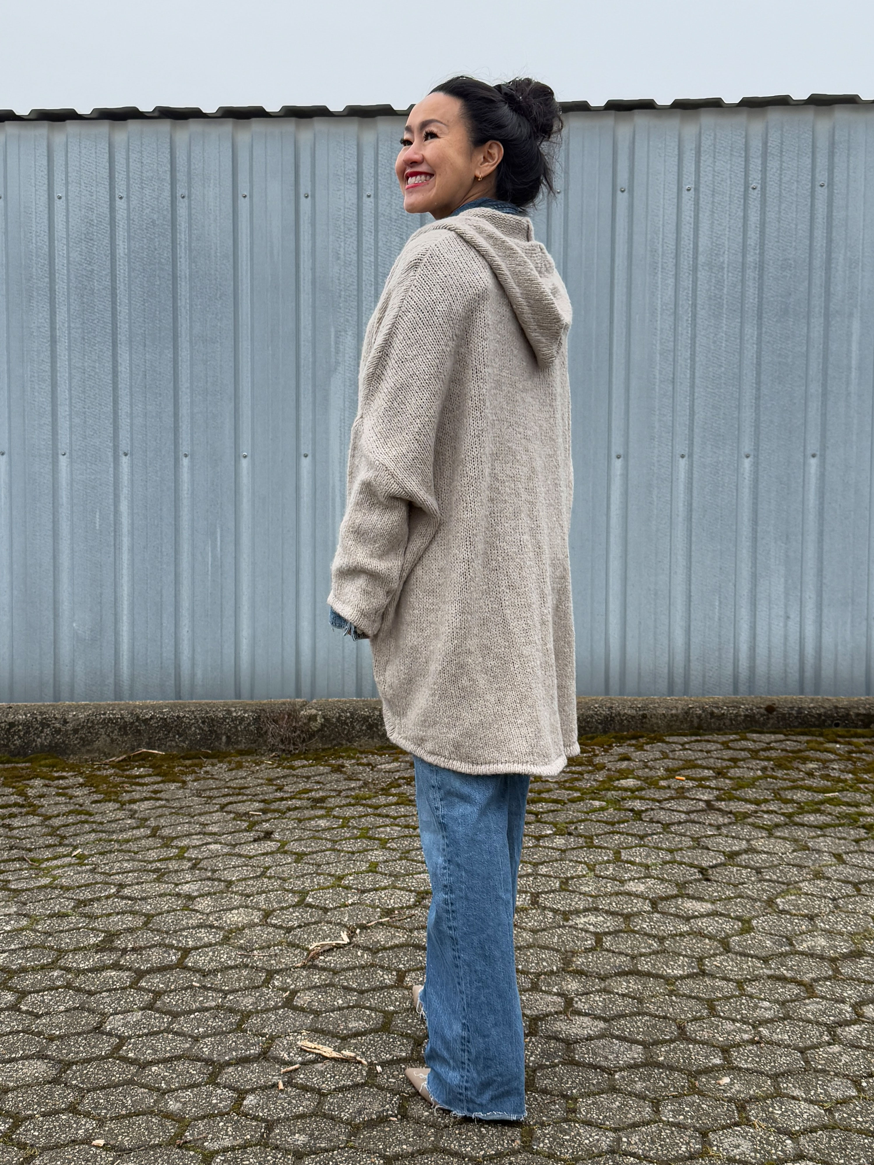 Oversize Vokuhila Hoodie Strickpullover - Beige