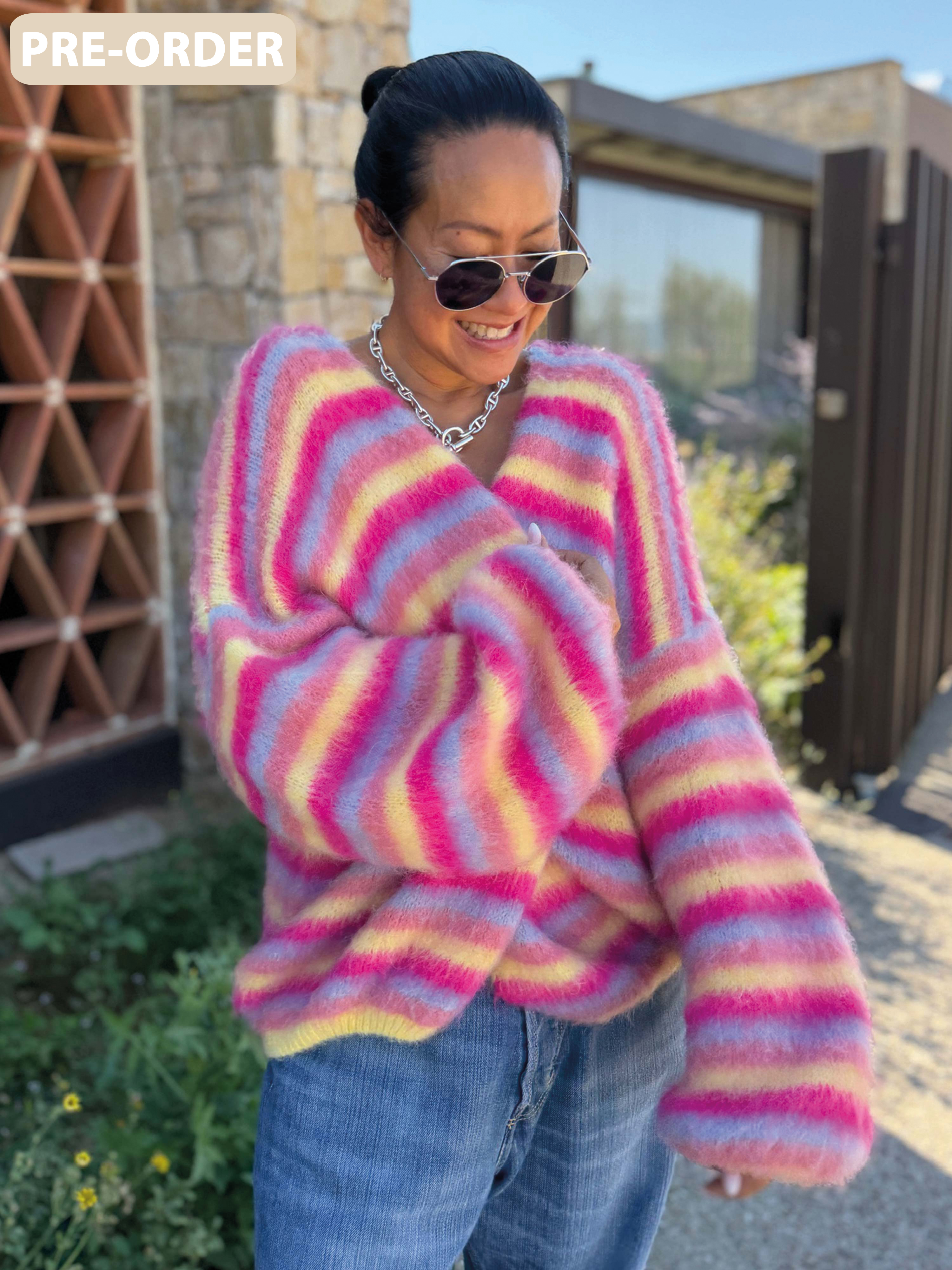 PRE-ORDER: Oversize Cardigan - FLUFFY - Rainbow Bunt