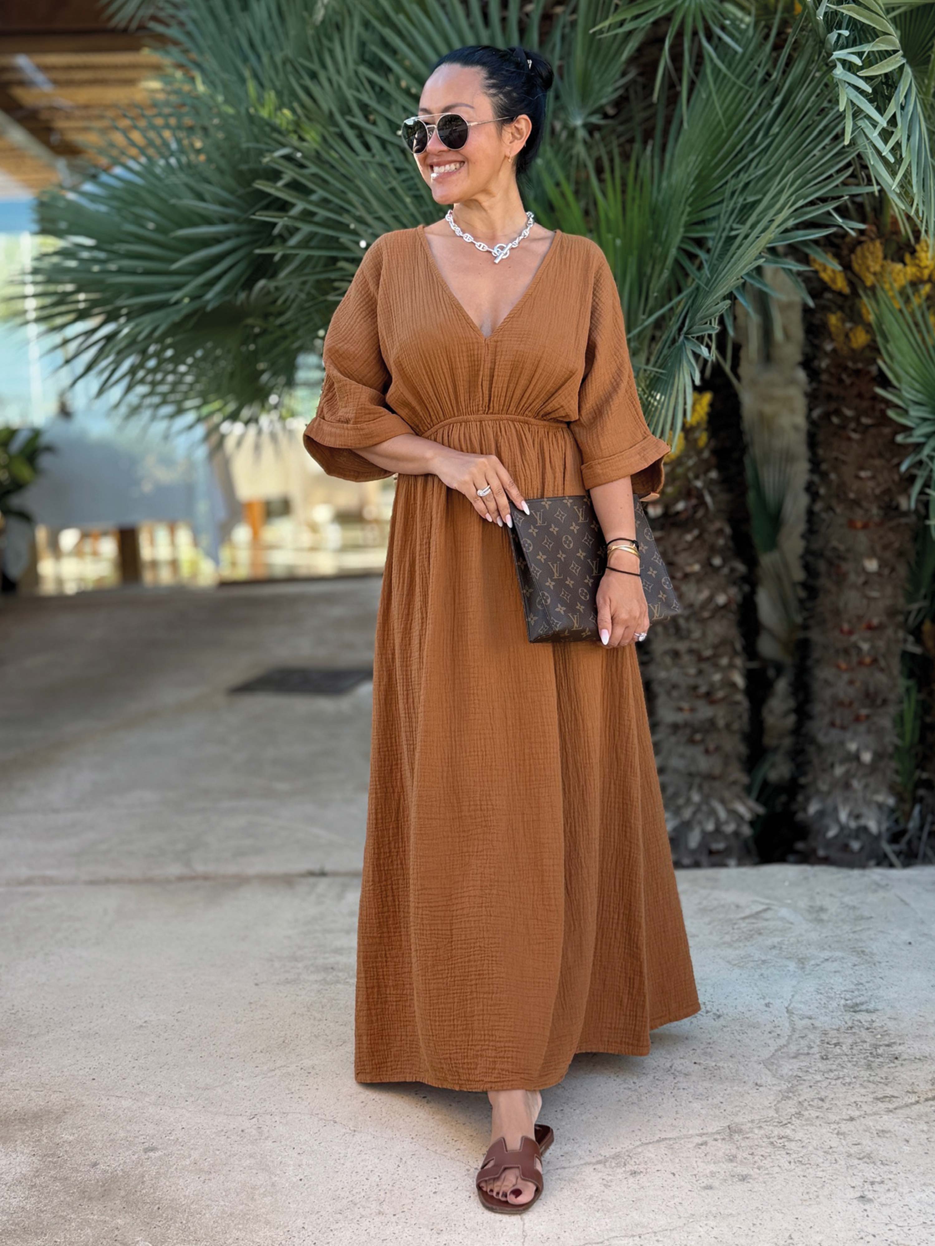 Musselin Kleid mit V-Ausschnitt - ONESIZE - Cinnamon