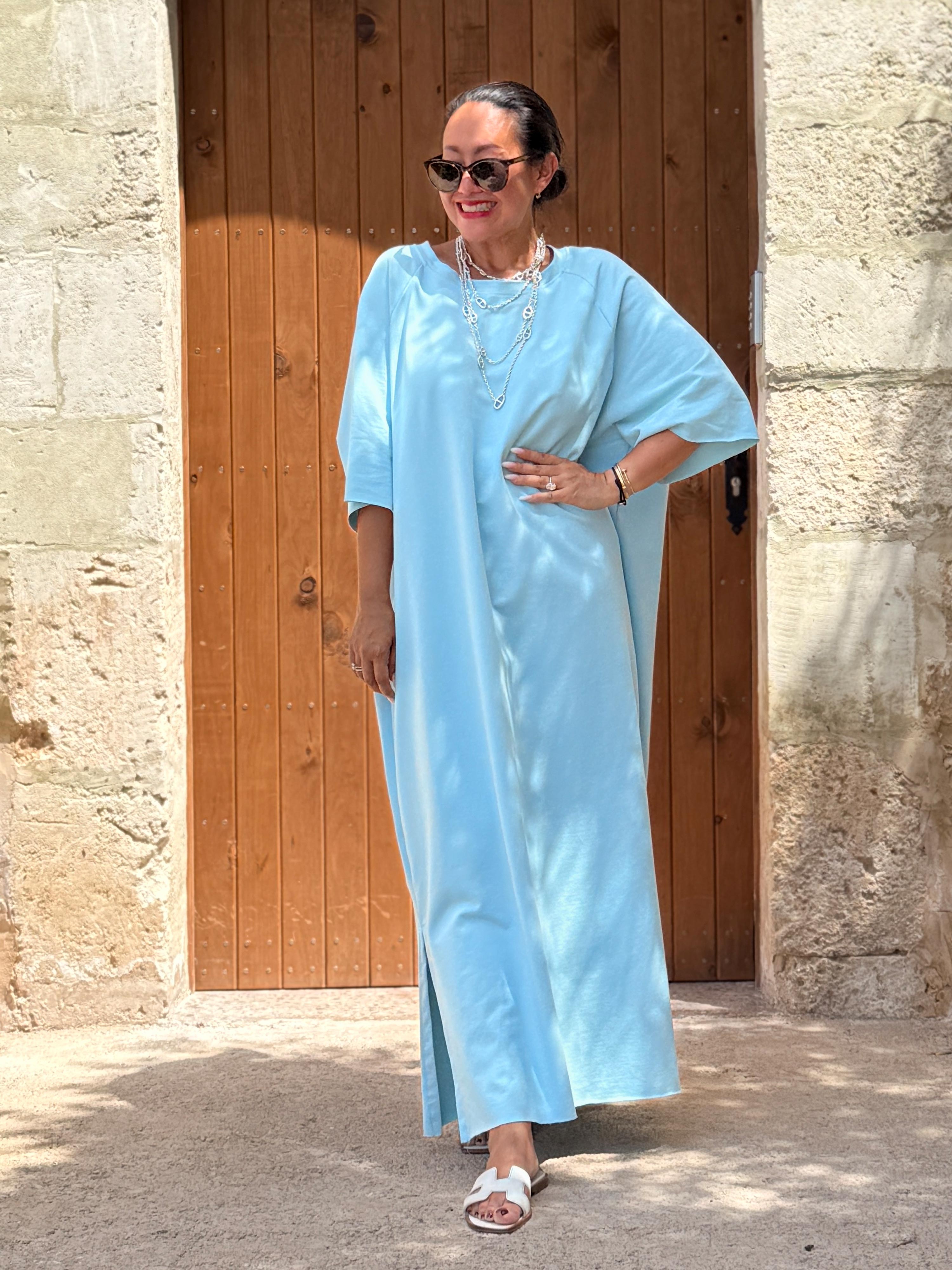 Oversize Sweatkleid - Babyblau