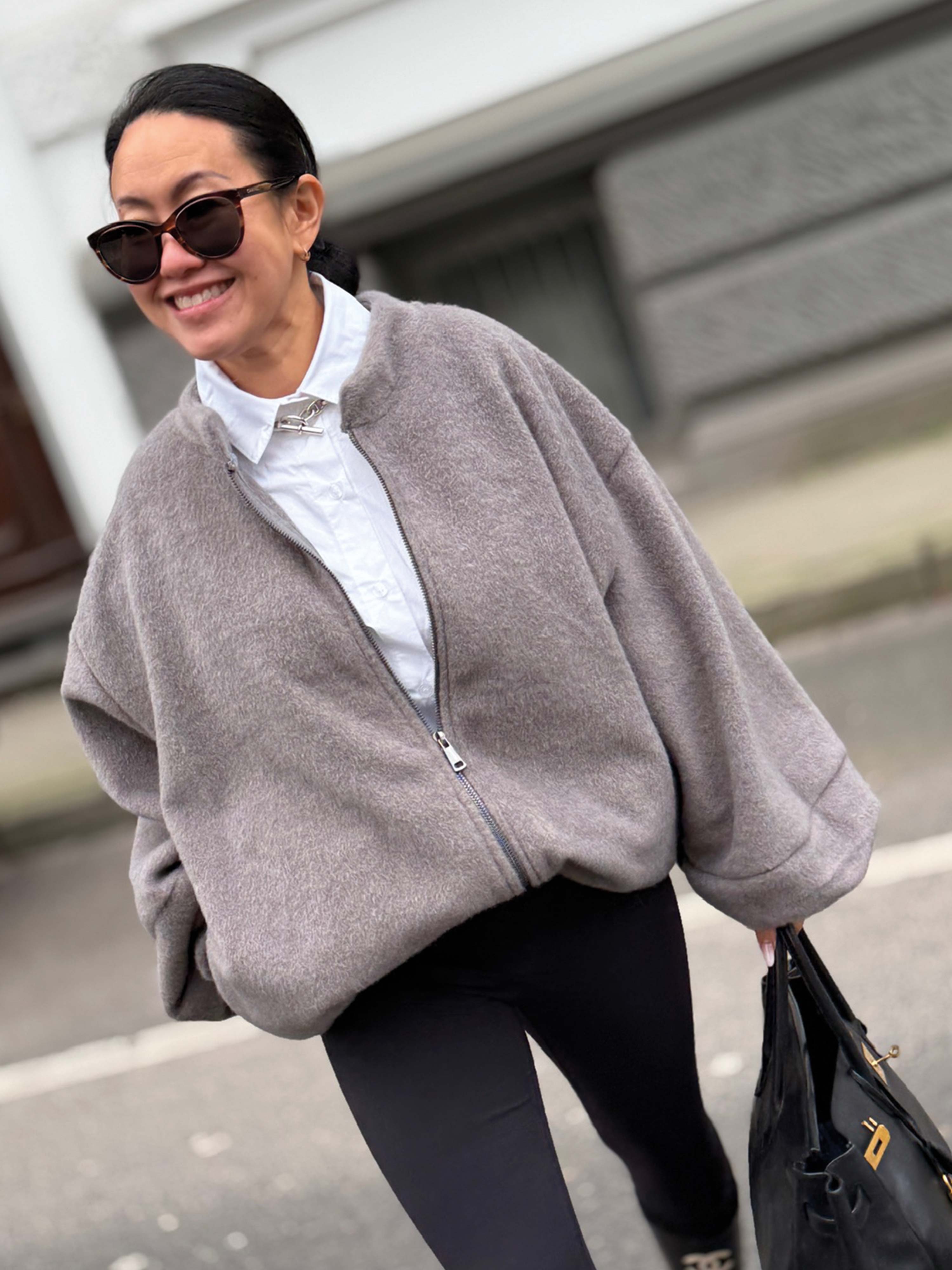 Oversize Jacke mit Taschen - SIGNATURE - Grau
