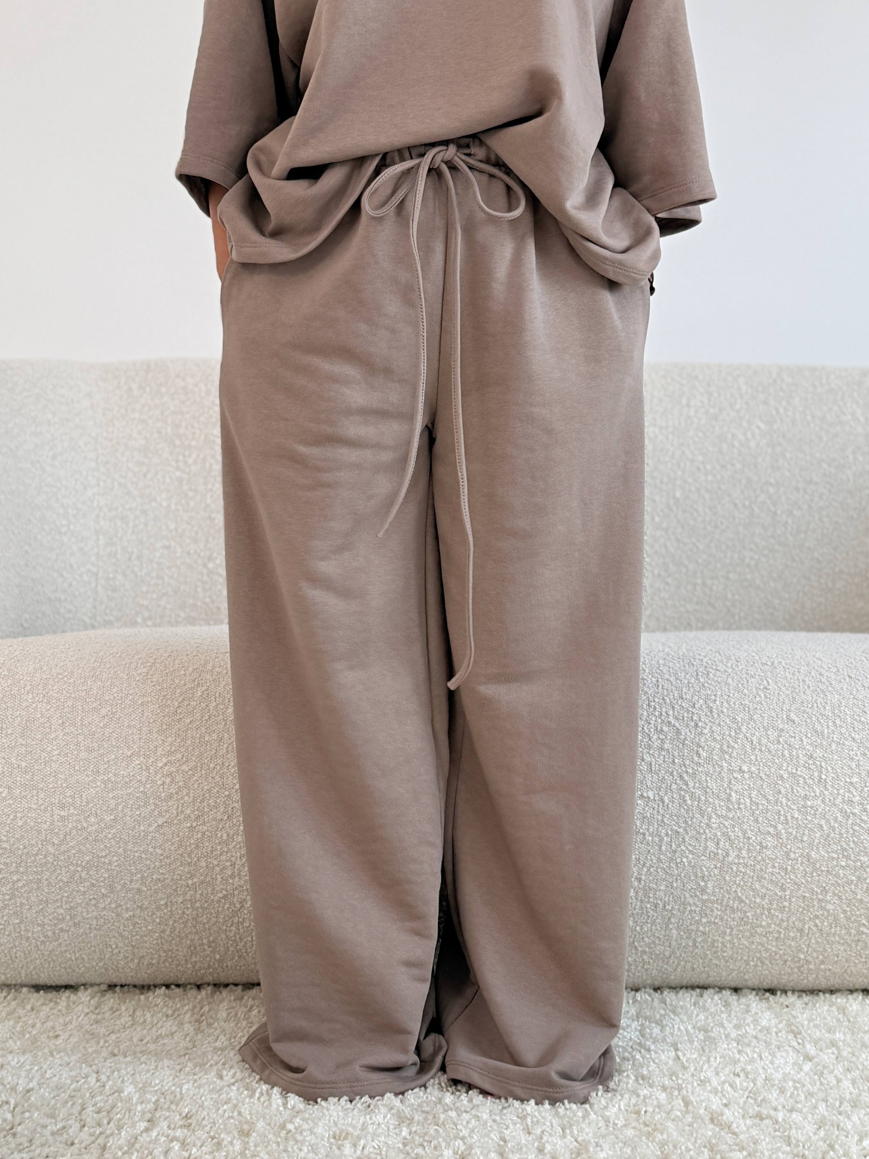 Basic Oversize Palazzo Hose - CURVY - Taupe