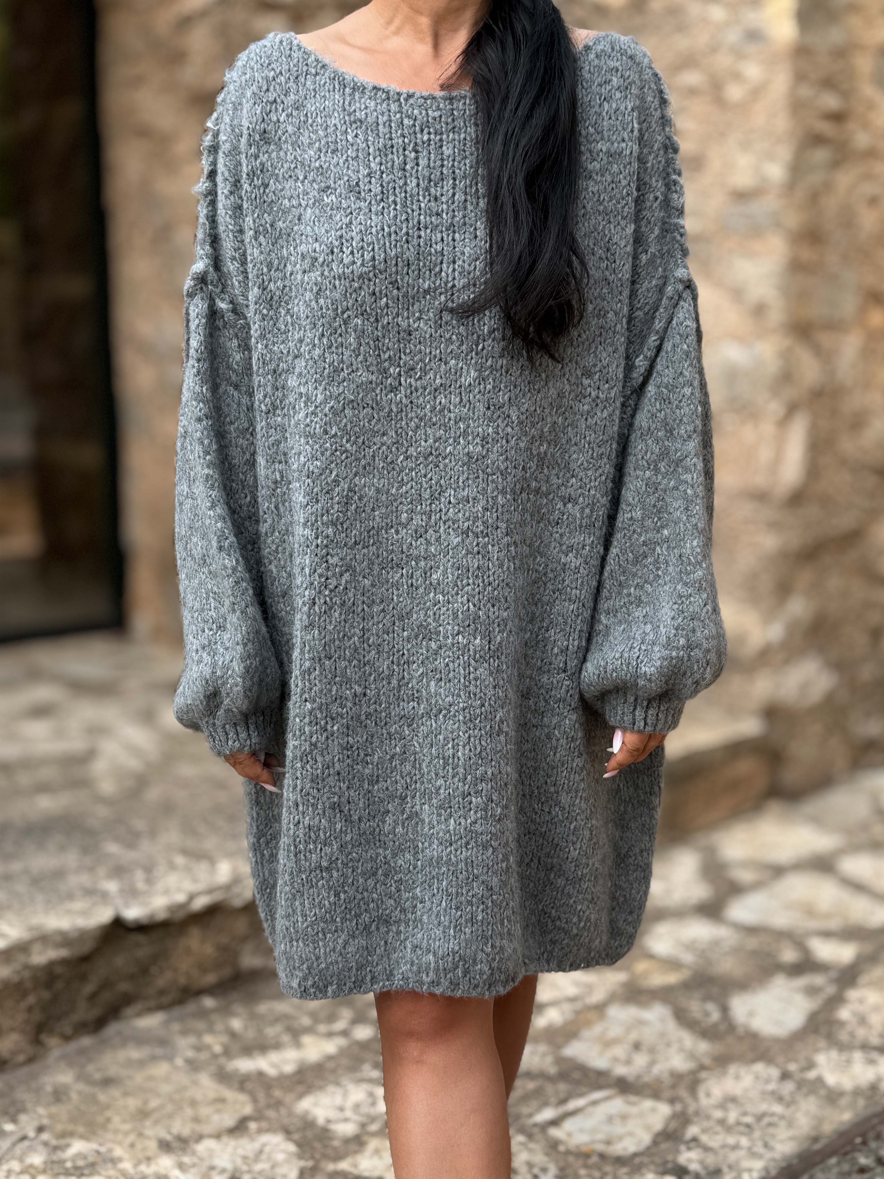 Oversize Long Strickpullover - FLAUSCHI - Anthrazit Oversize Long Strickpullover - FLAUSCHI - Anthrazit