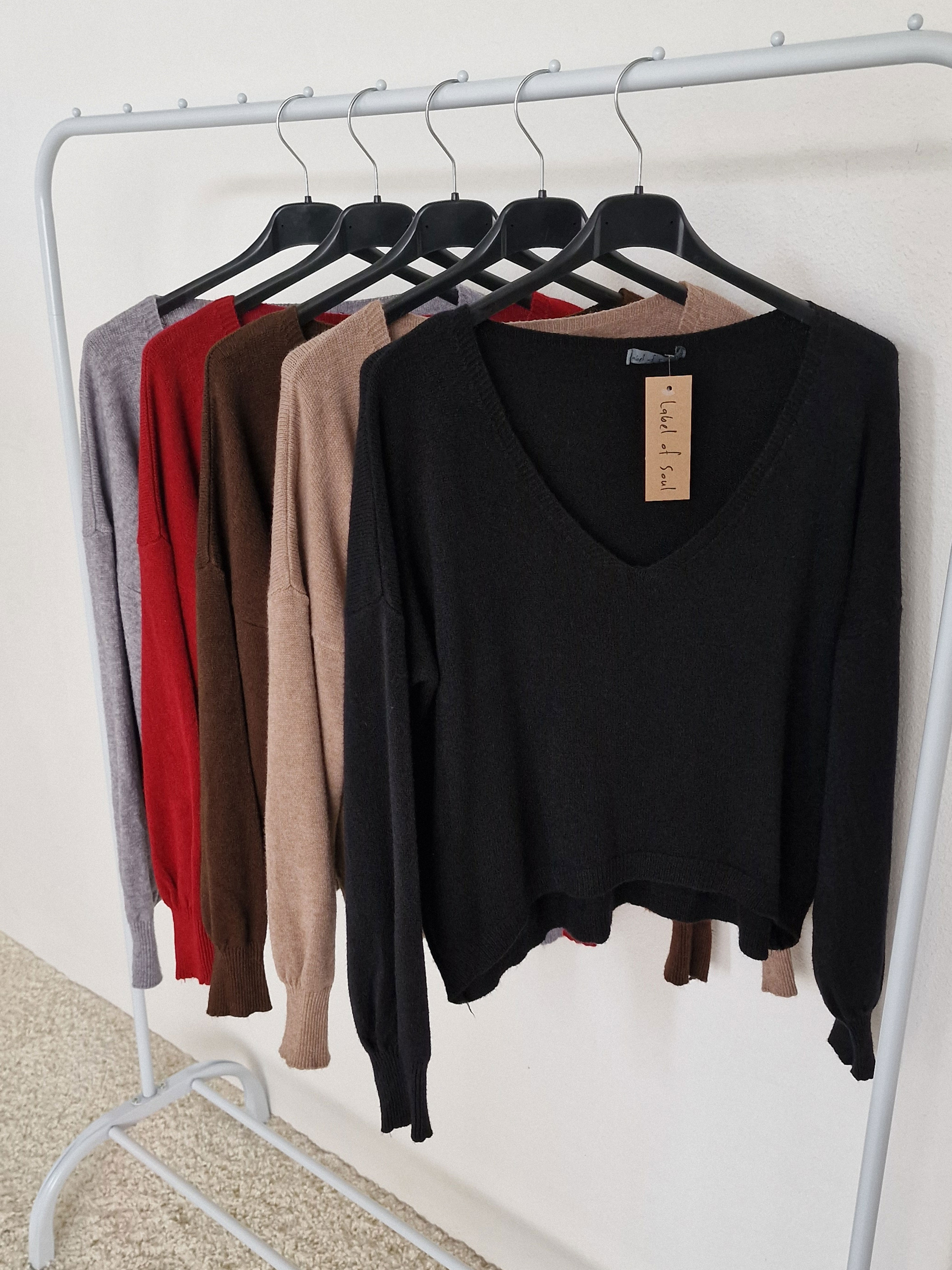 Cropped Viskose Pullover mit V-Ausschnitt - Schwarz Cropped Viskose Pullover mit V-Ausschnitt - Schwarz