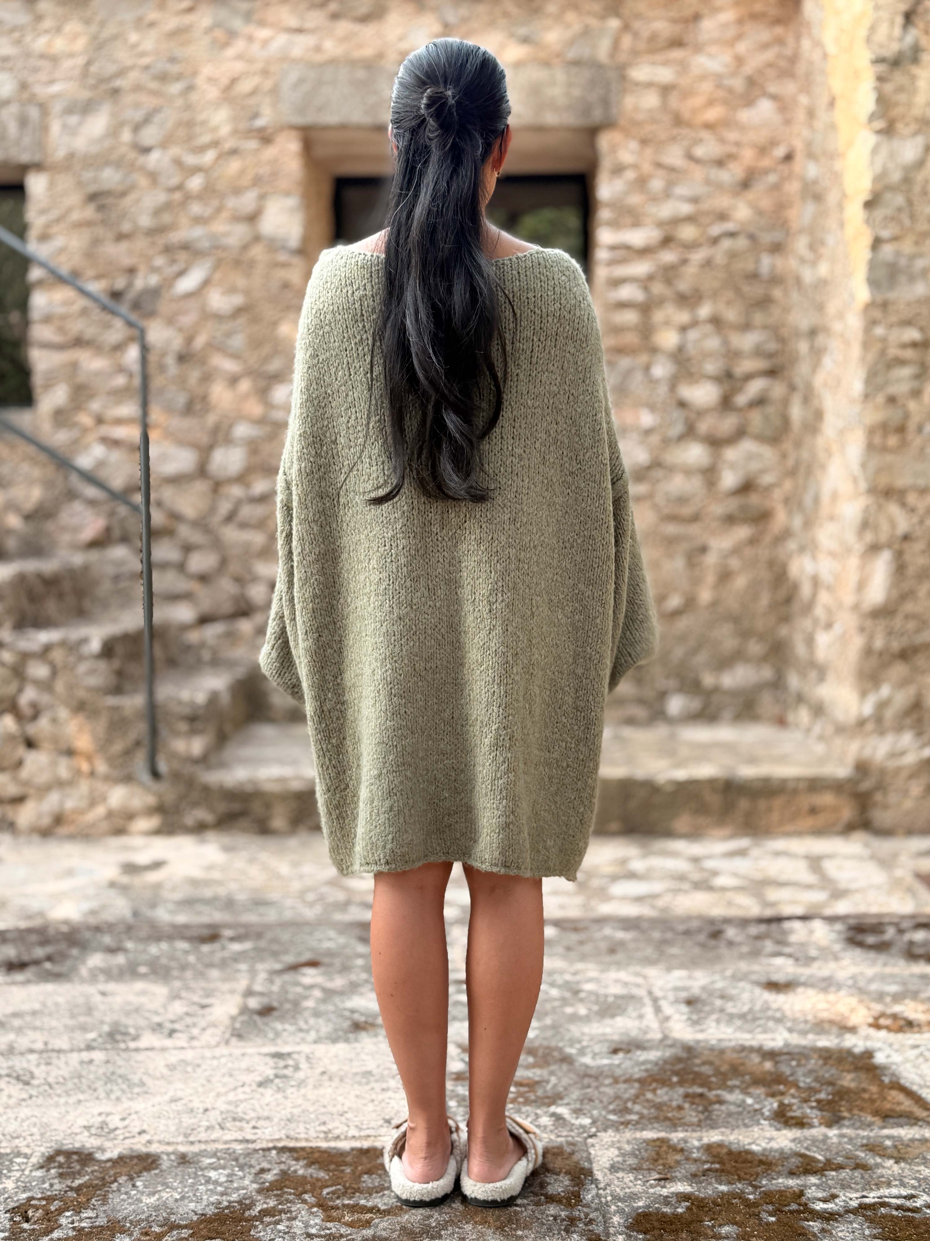 Oversize Long Strickpullover - FLAUSCHI - Matcha Oversize Long Strickpullover - FLAUSCHI - Matcha