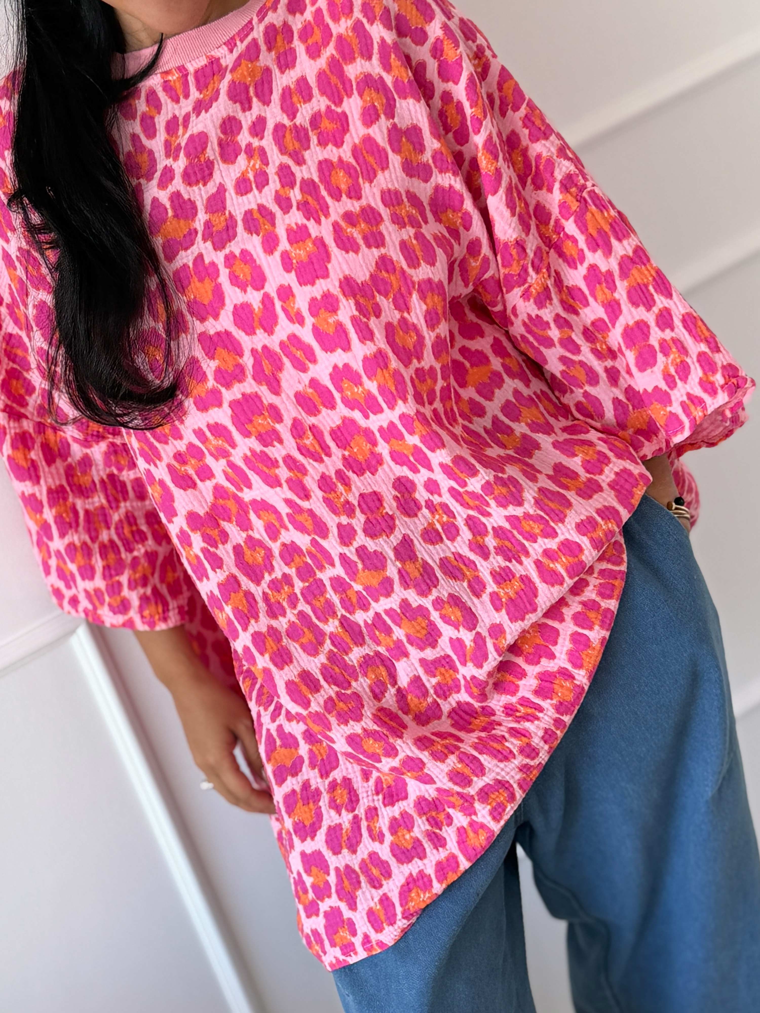 Musselin Oversize Kurzarm Shirt - Leo Juicy Musselin Oversize Kurzarm Shirt - Leo Juicy
