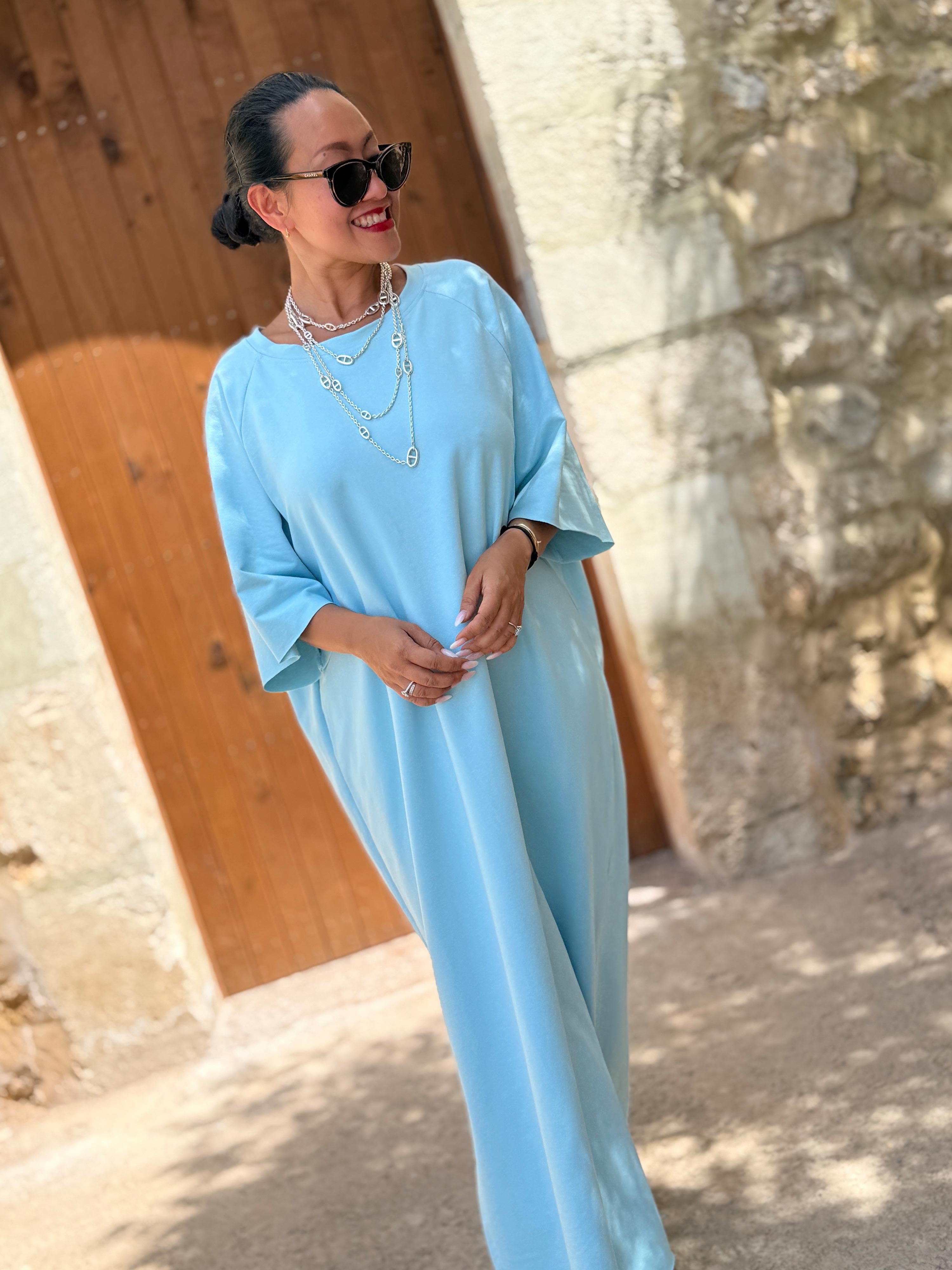 Oversize Sweatkleid - Babyblau Oversize Sweatkleid - Babyblau