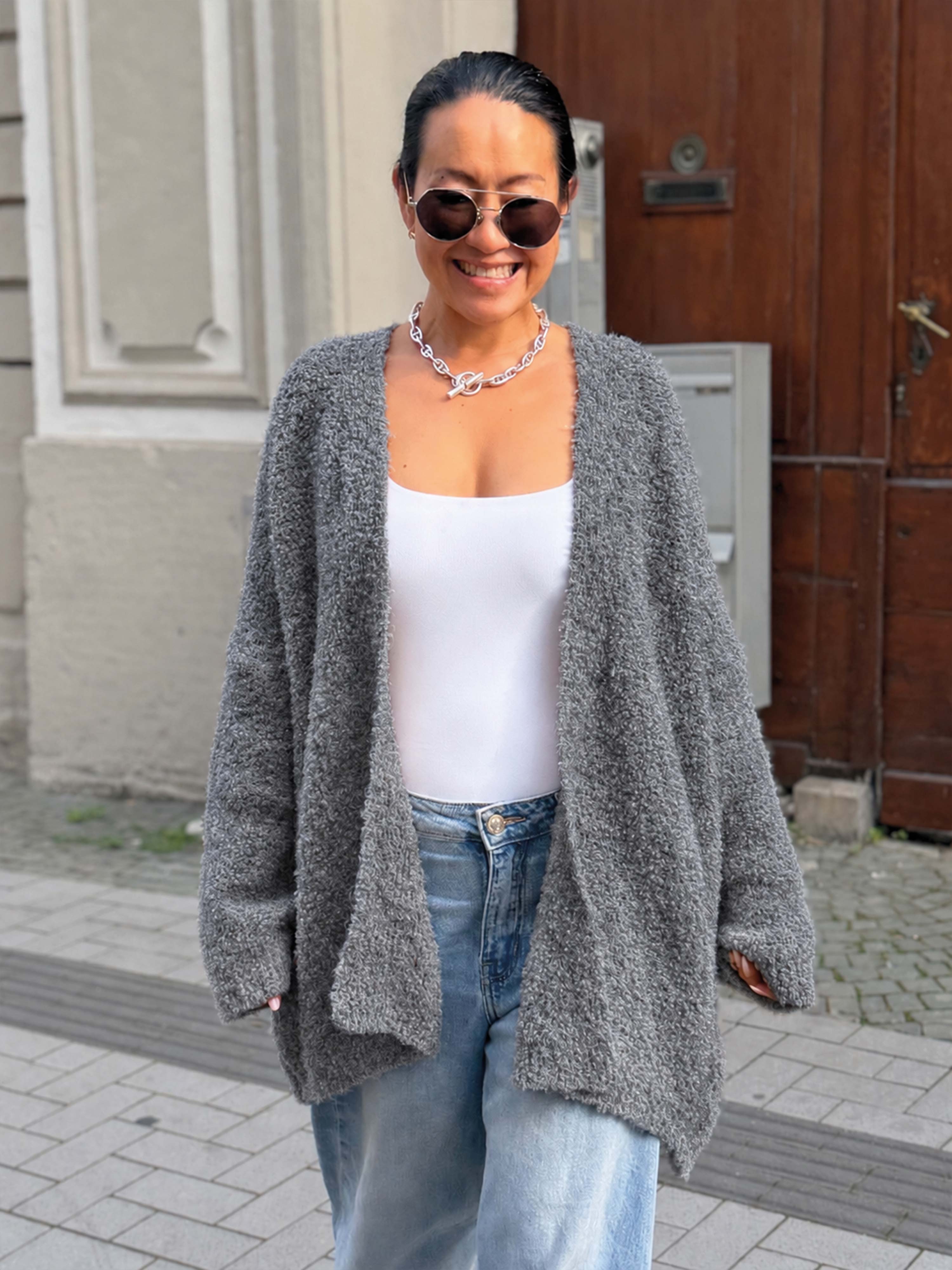 Oversize Bouclé Cardigan - Grau