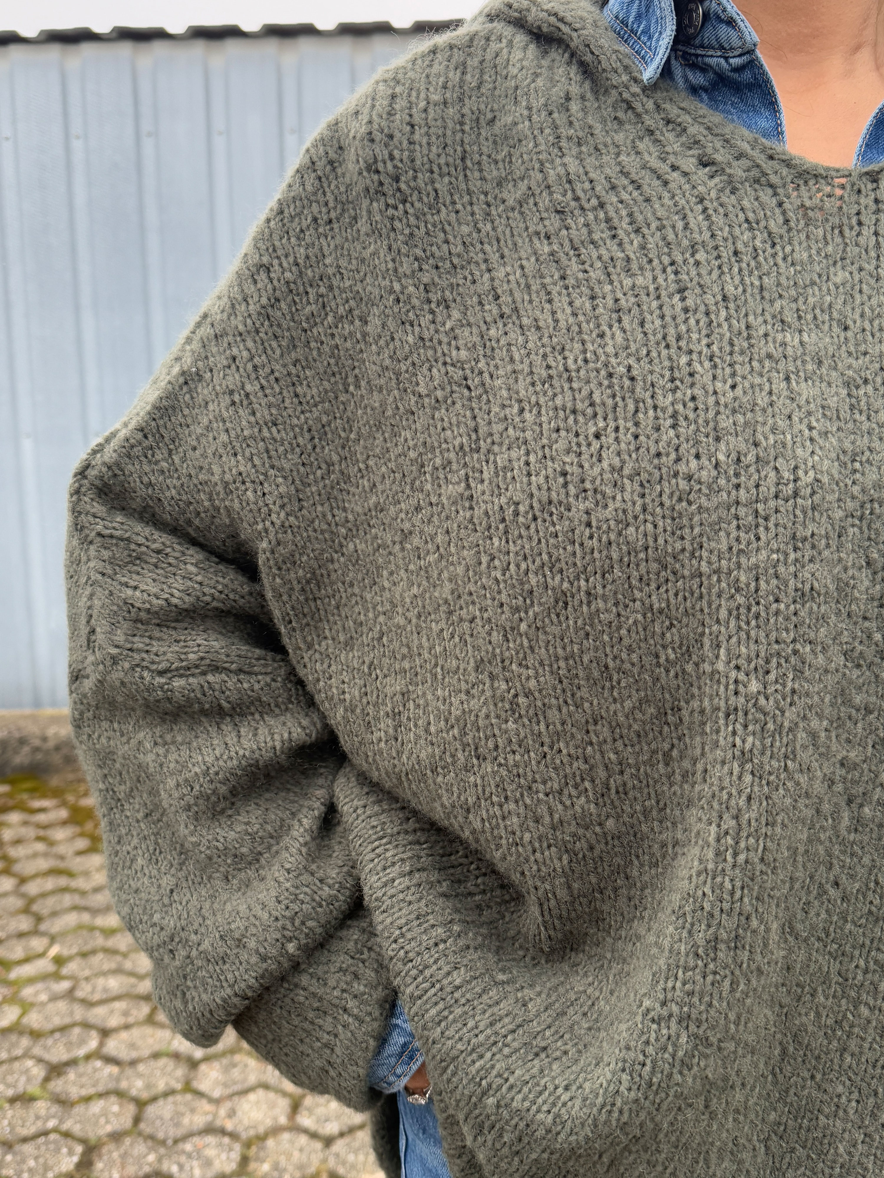 Oversize Vokuhila Hoodie Strickpullover - Olive Oversize Vokuhila Hoodie Strickpullover - Olive
