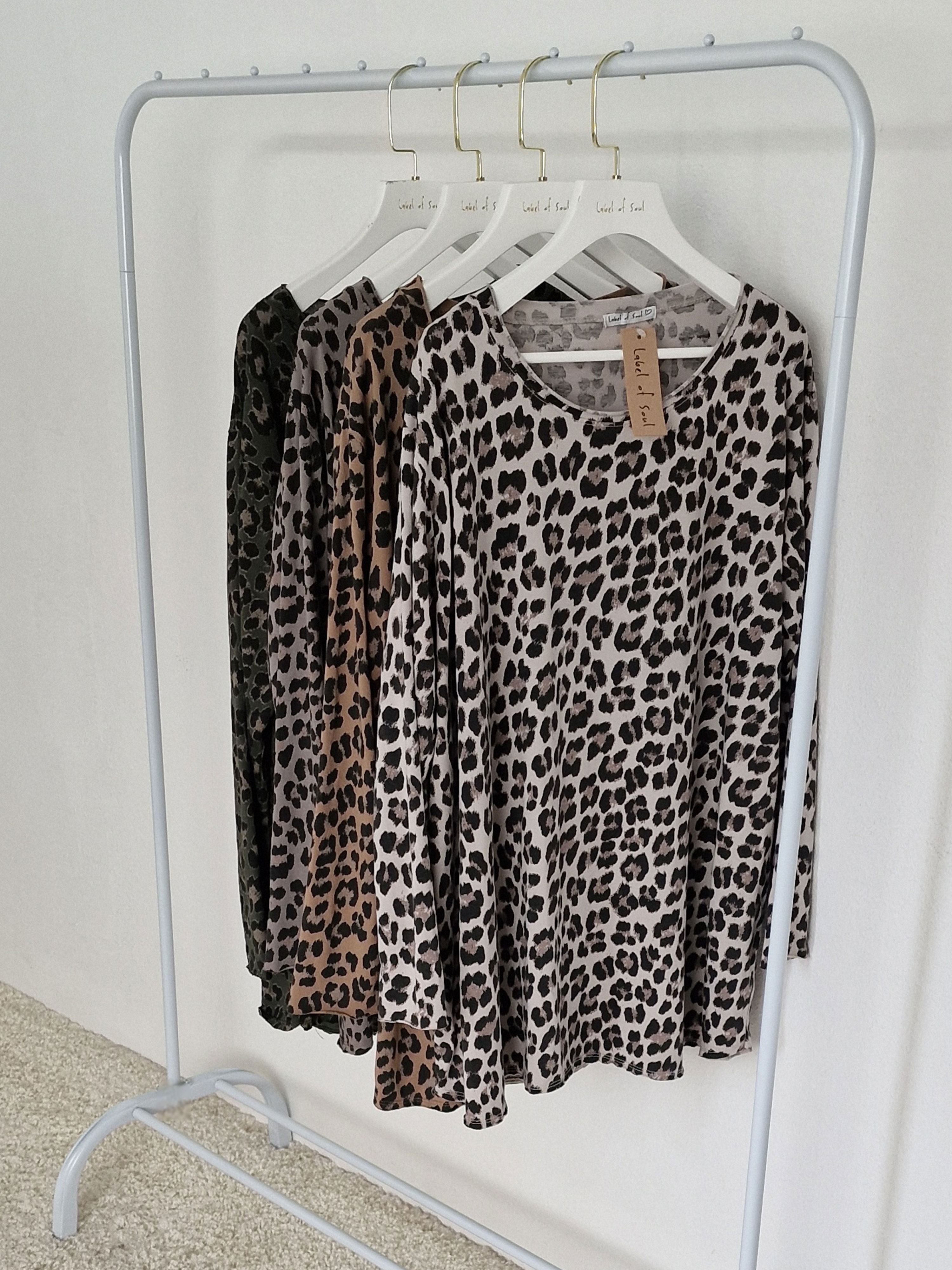 Basic Long Langarmshirt - LEOPARD - Beige Basic Long Langarmshirt - LEOPARD - Beige