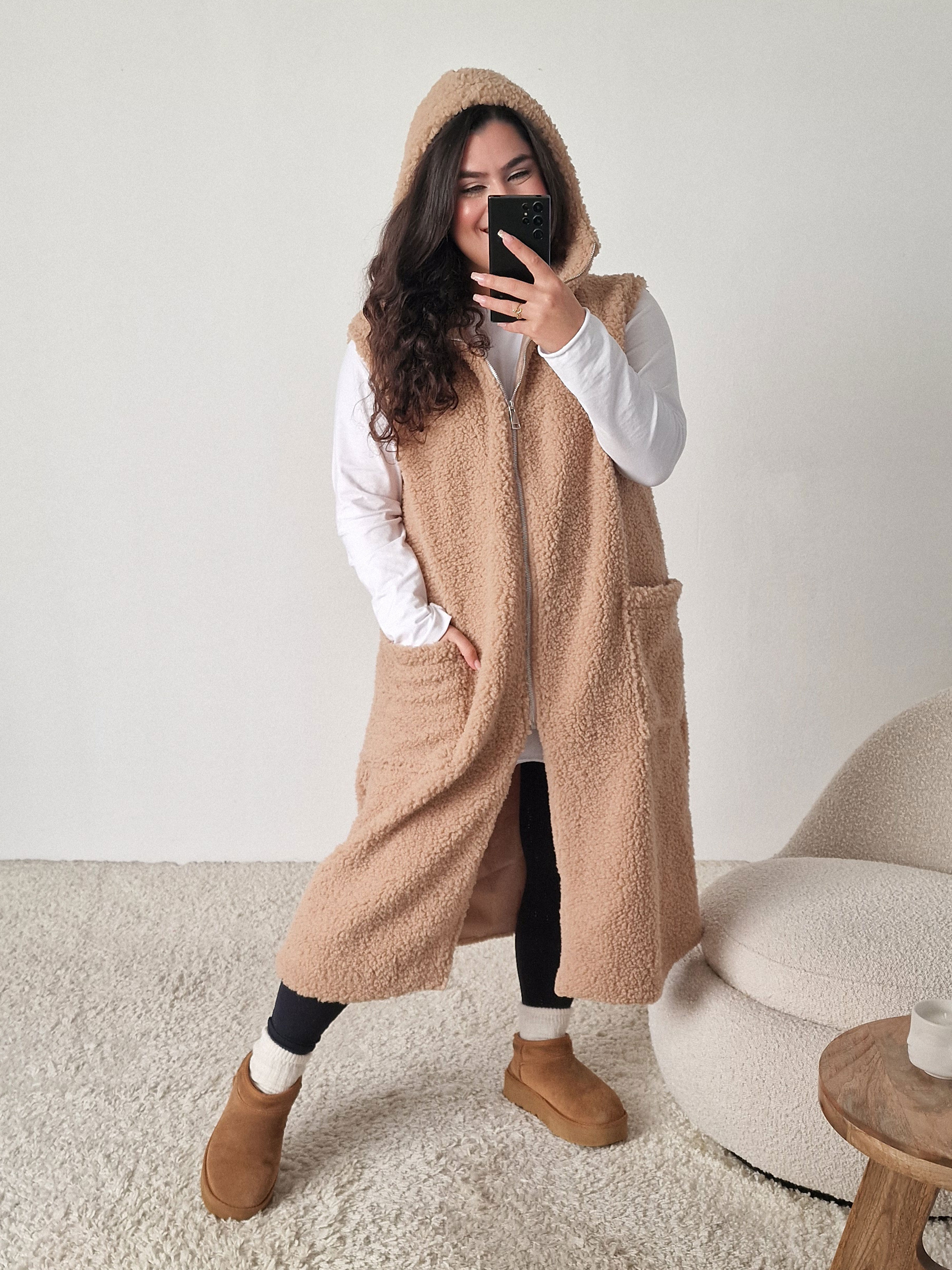 Teddylook Long Weste mit Kapuze - Oatmeal Teddylook Long Weste mit Kapuze - Oatmeal