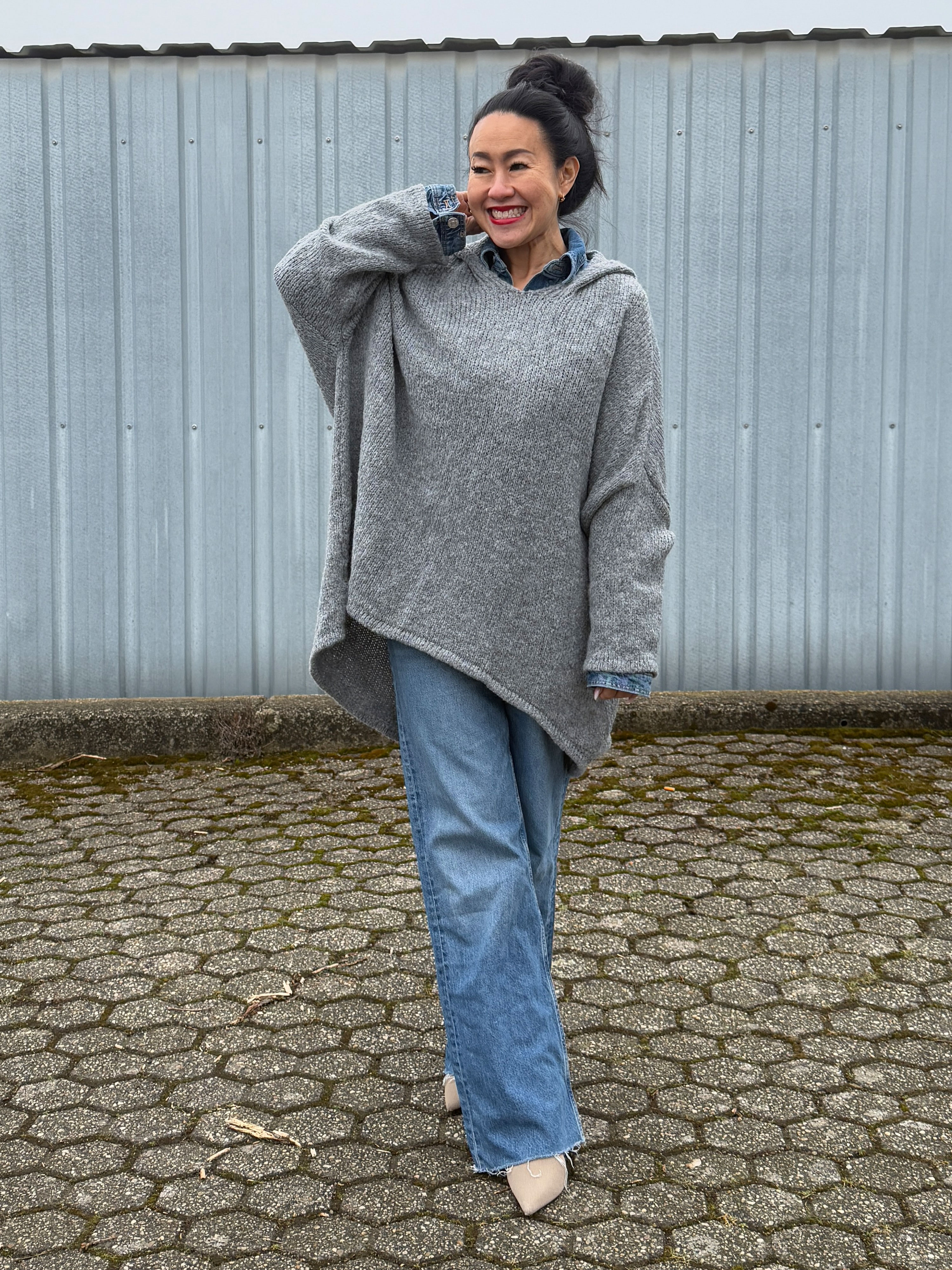 Oversize Vokuhila Hoodie Strickpullover - Grau