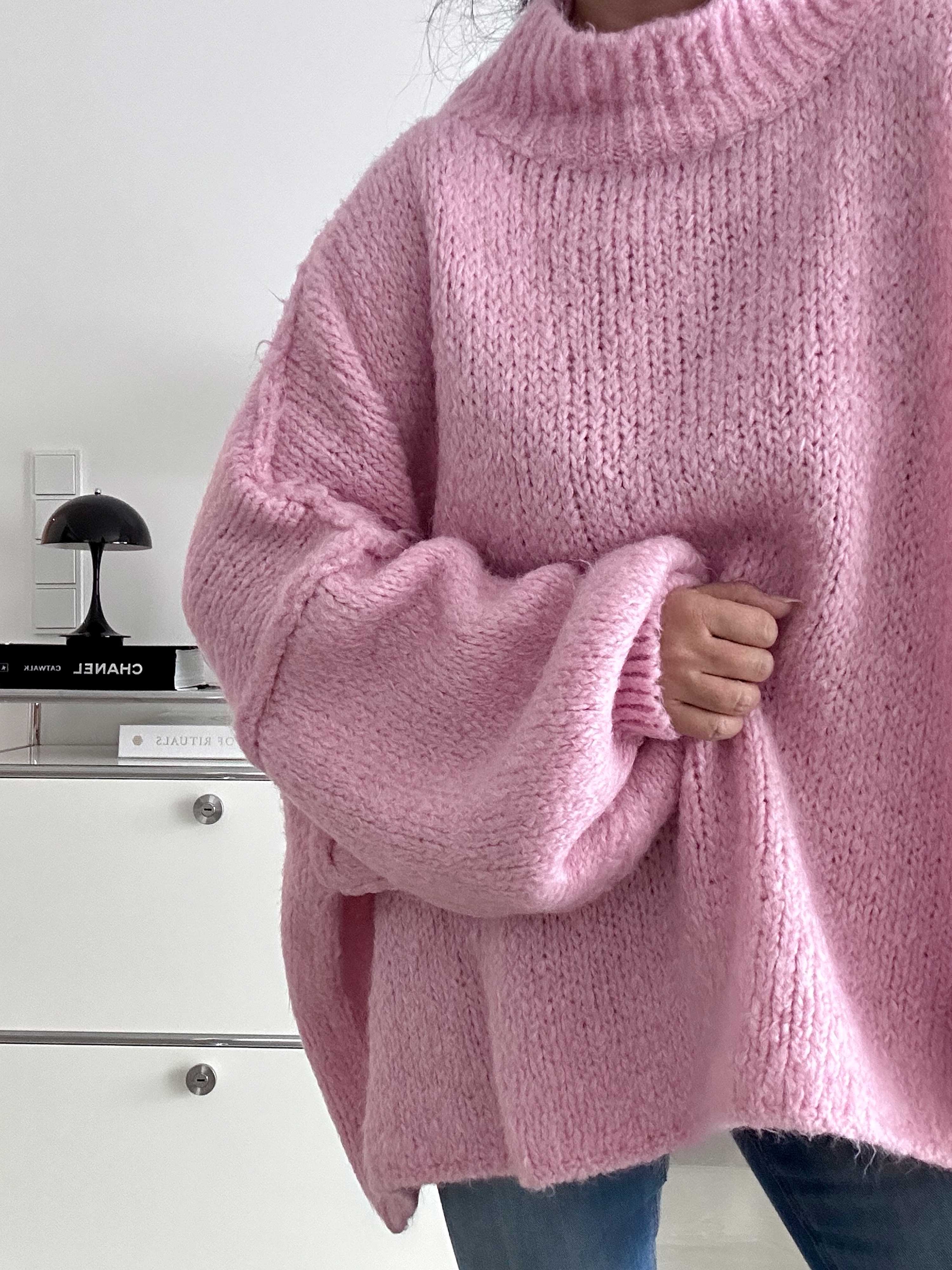 Oversize Strickpullover mit Stehkragen - FLAUSCHI - Rosa