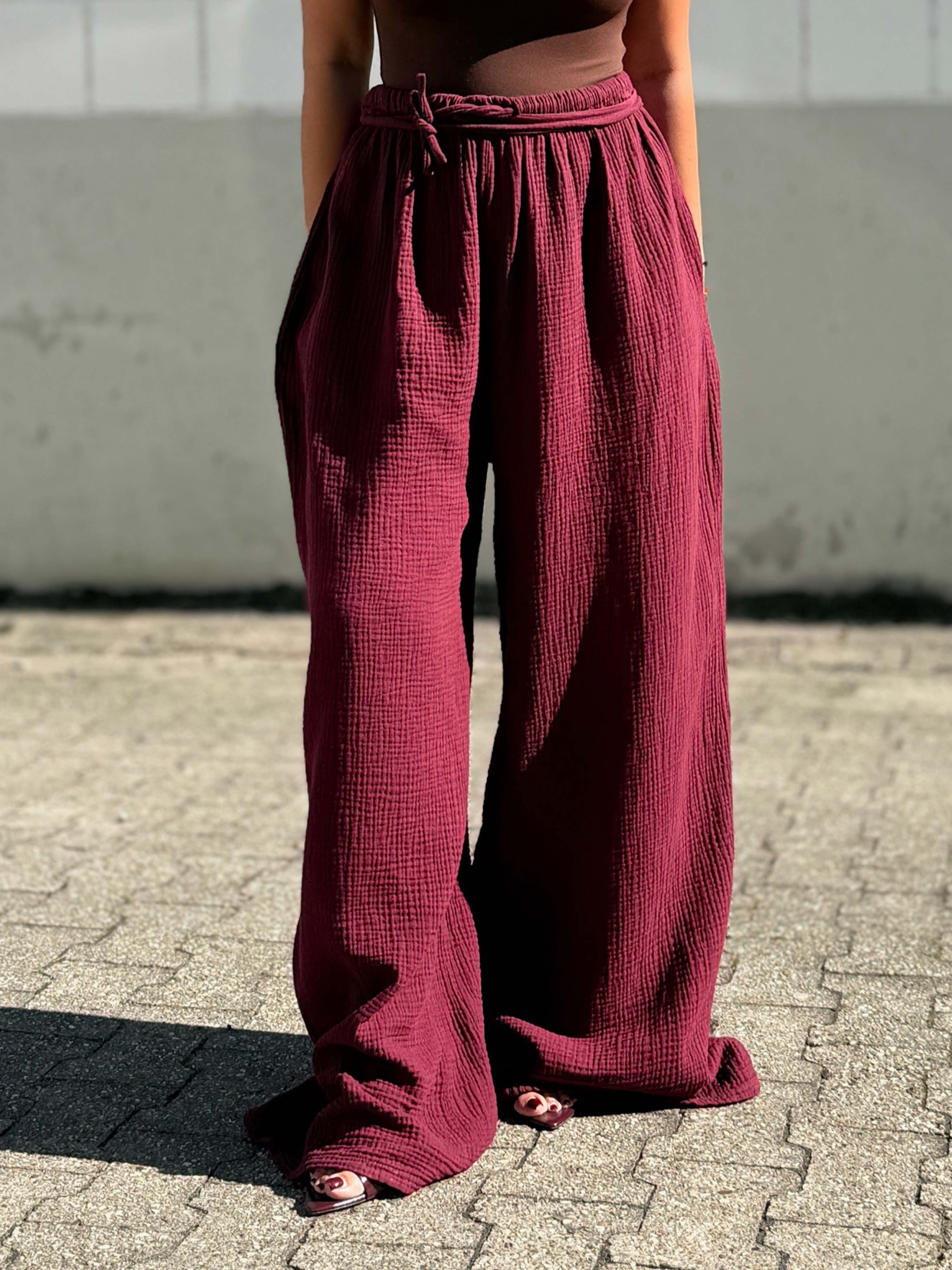 Musselin Palazzo Oversize Hose - NAMASTE - Burgunder