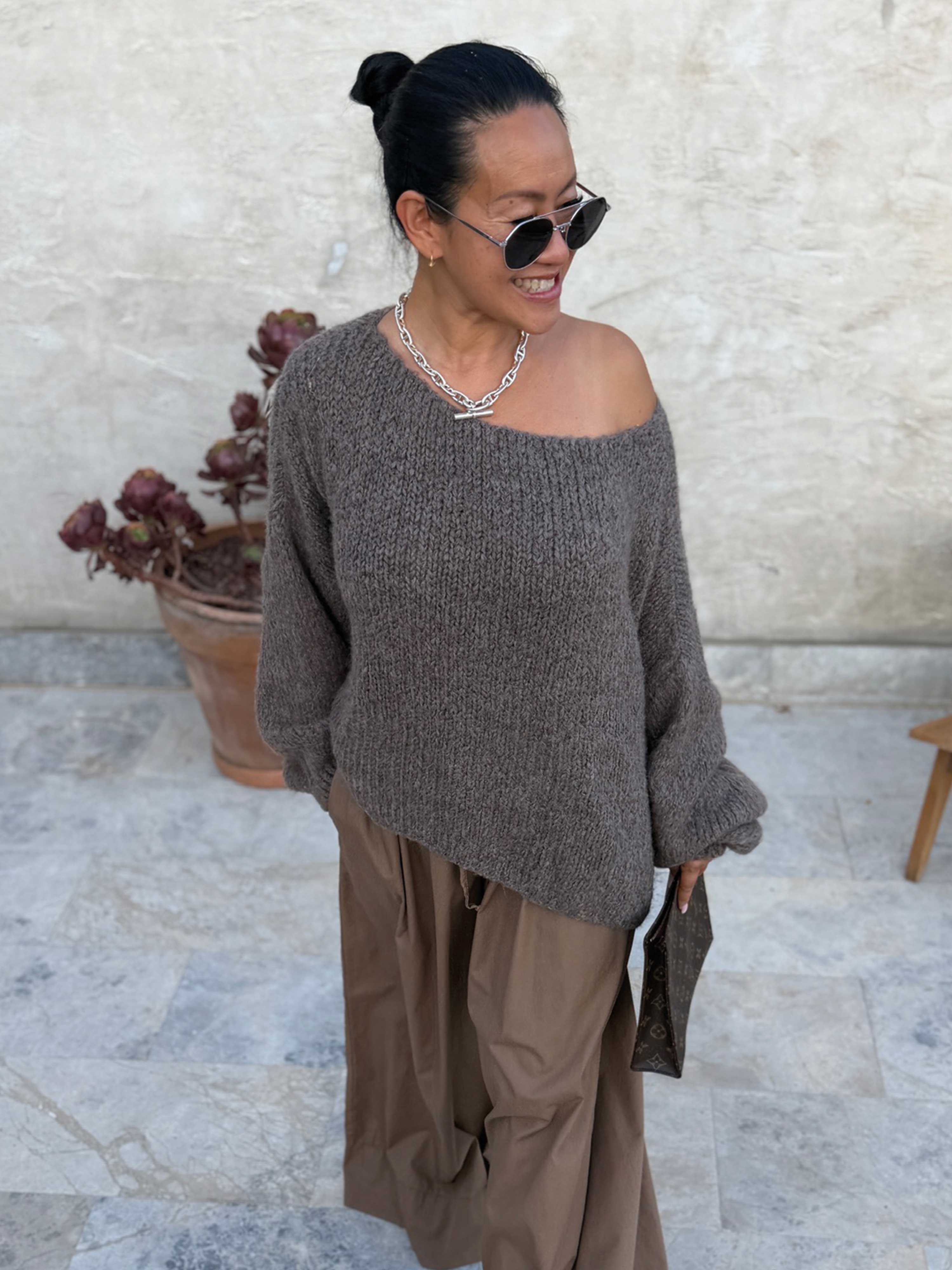 Oversize Cropped Strickpullover - FLAUSCHI - Taupe