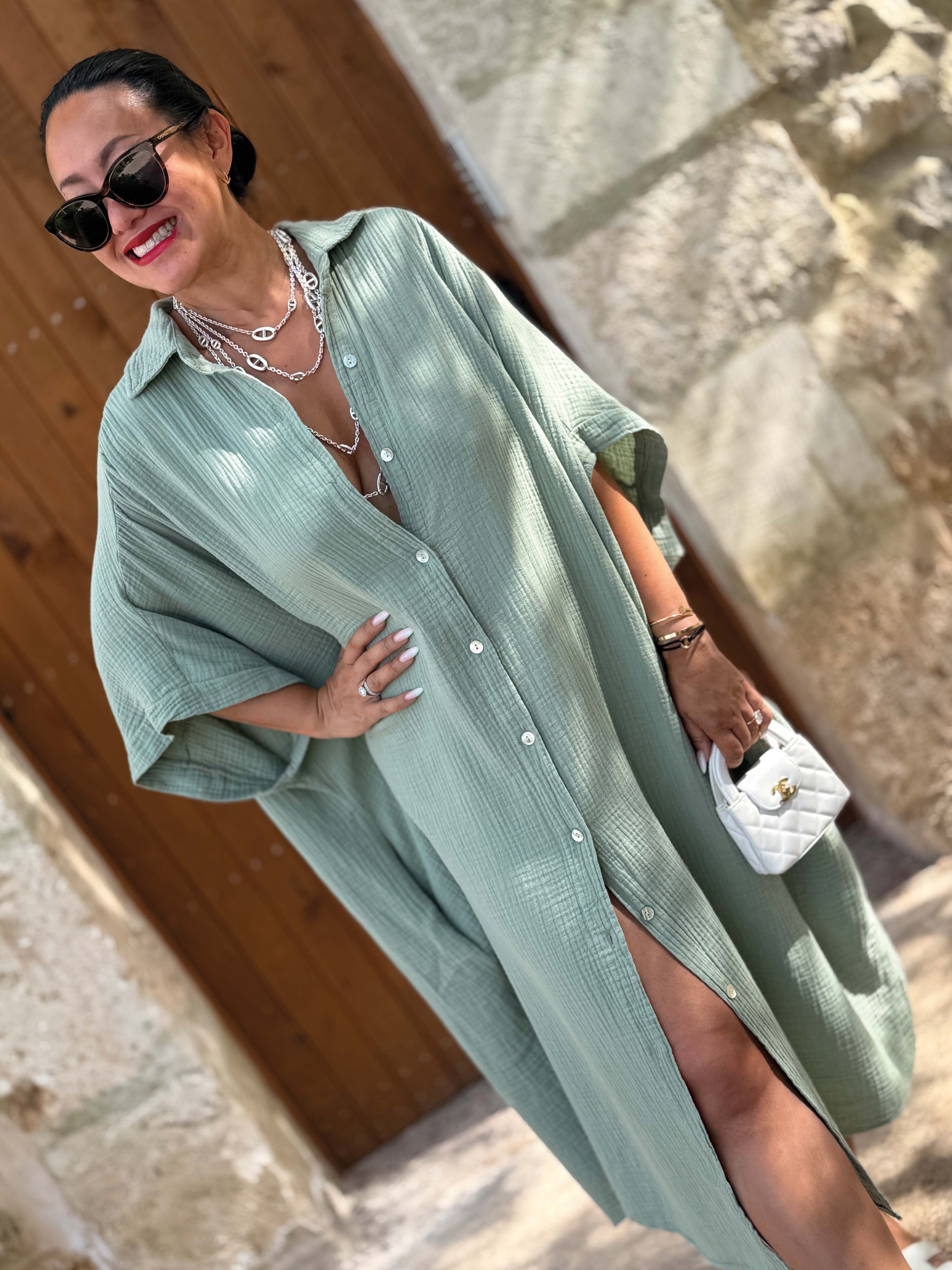 Musselin Oversize Kleid mit Taschen - LANA - Matcha Musselin Oversize Kleid mit Taschen - LANA - Matcha