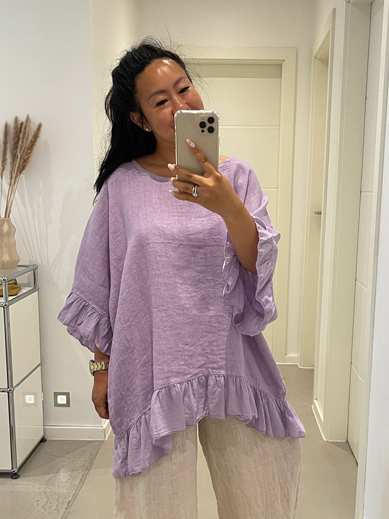 11015-Flieder Leinen Oversize Bluse mit Volant - Flieder