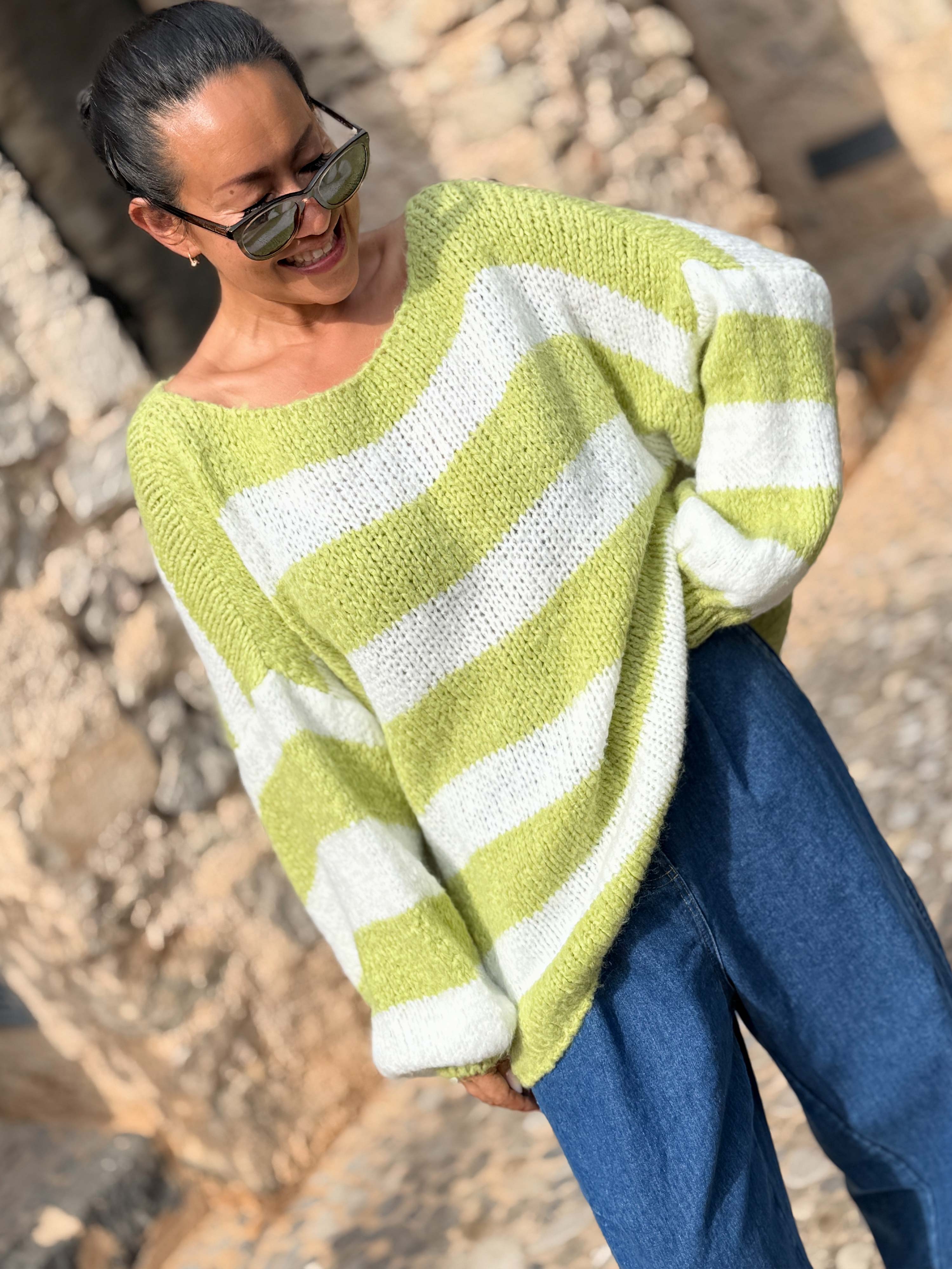 Oversize Cropped Strickpullover - FLAUSCHI - STRIPES - Pistazie